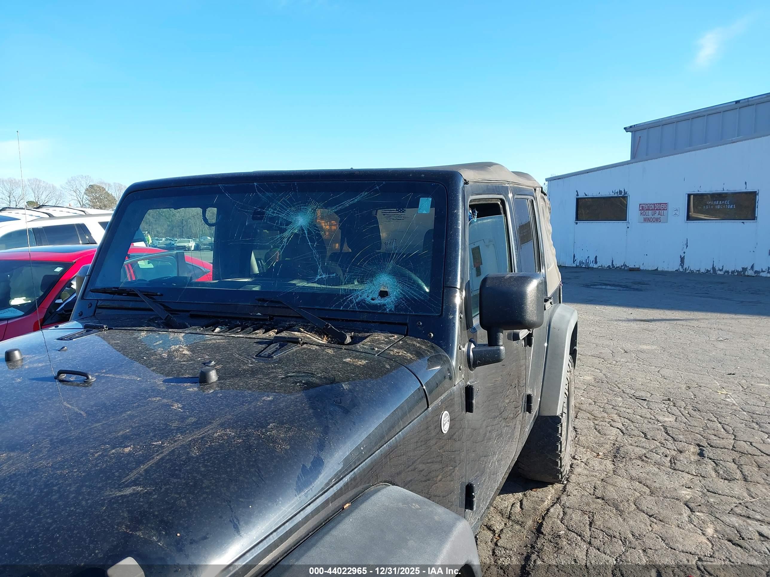 JEEP WRANGLER image 6