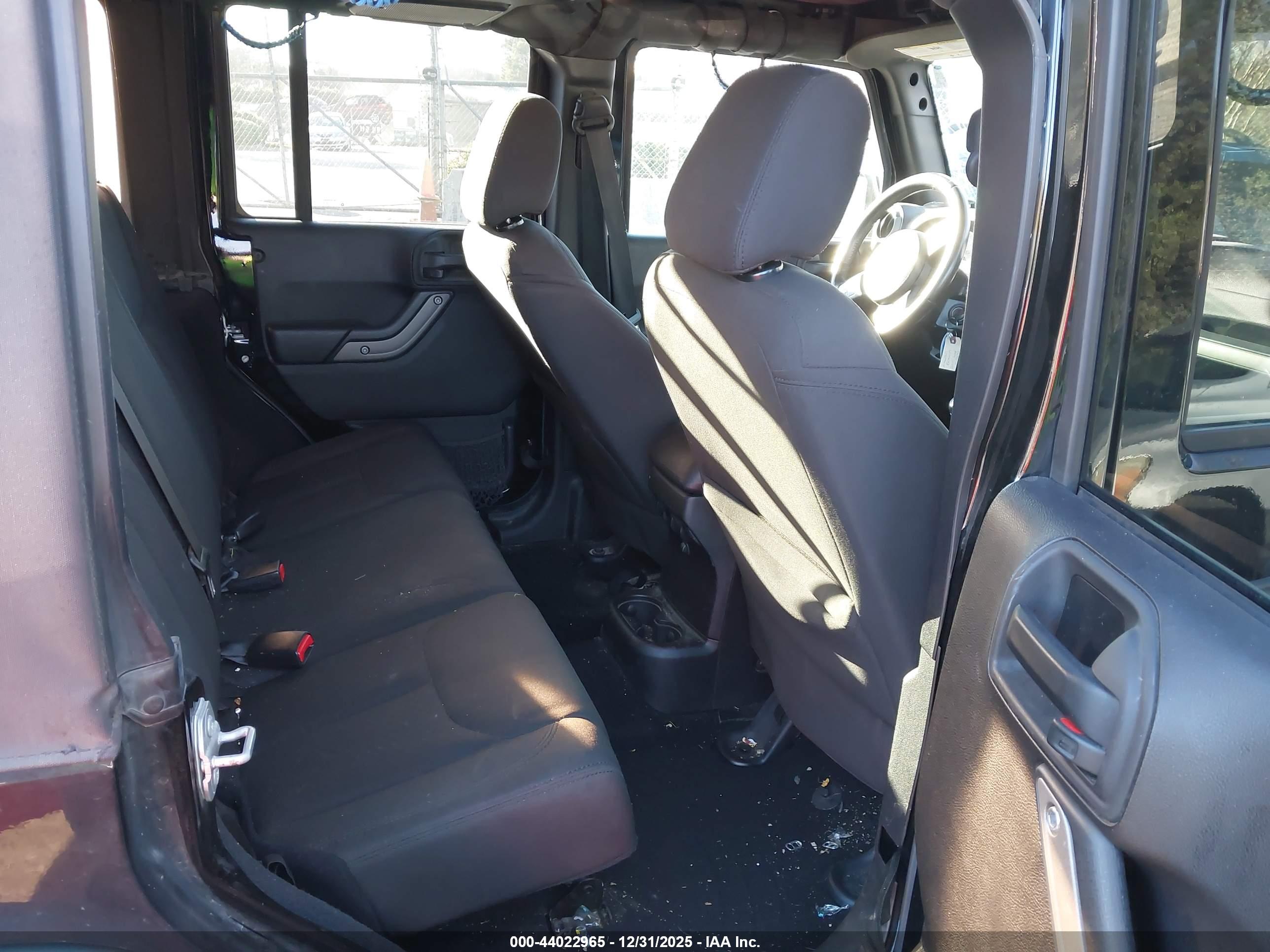 JEEP WRANGLER image 8