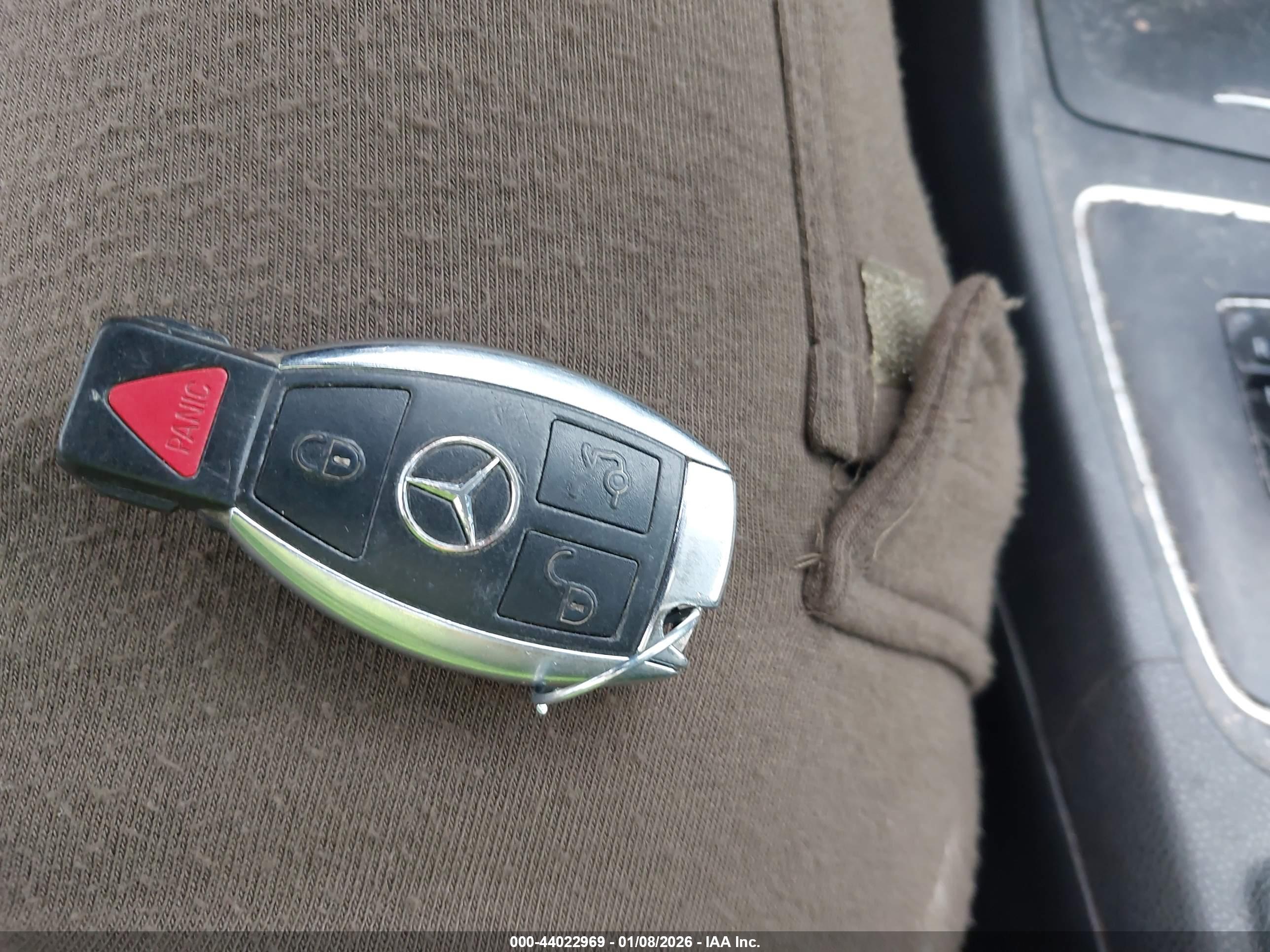 MERCEDES-BENZ GLA image 11