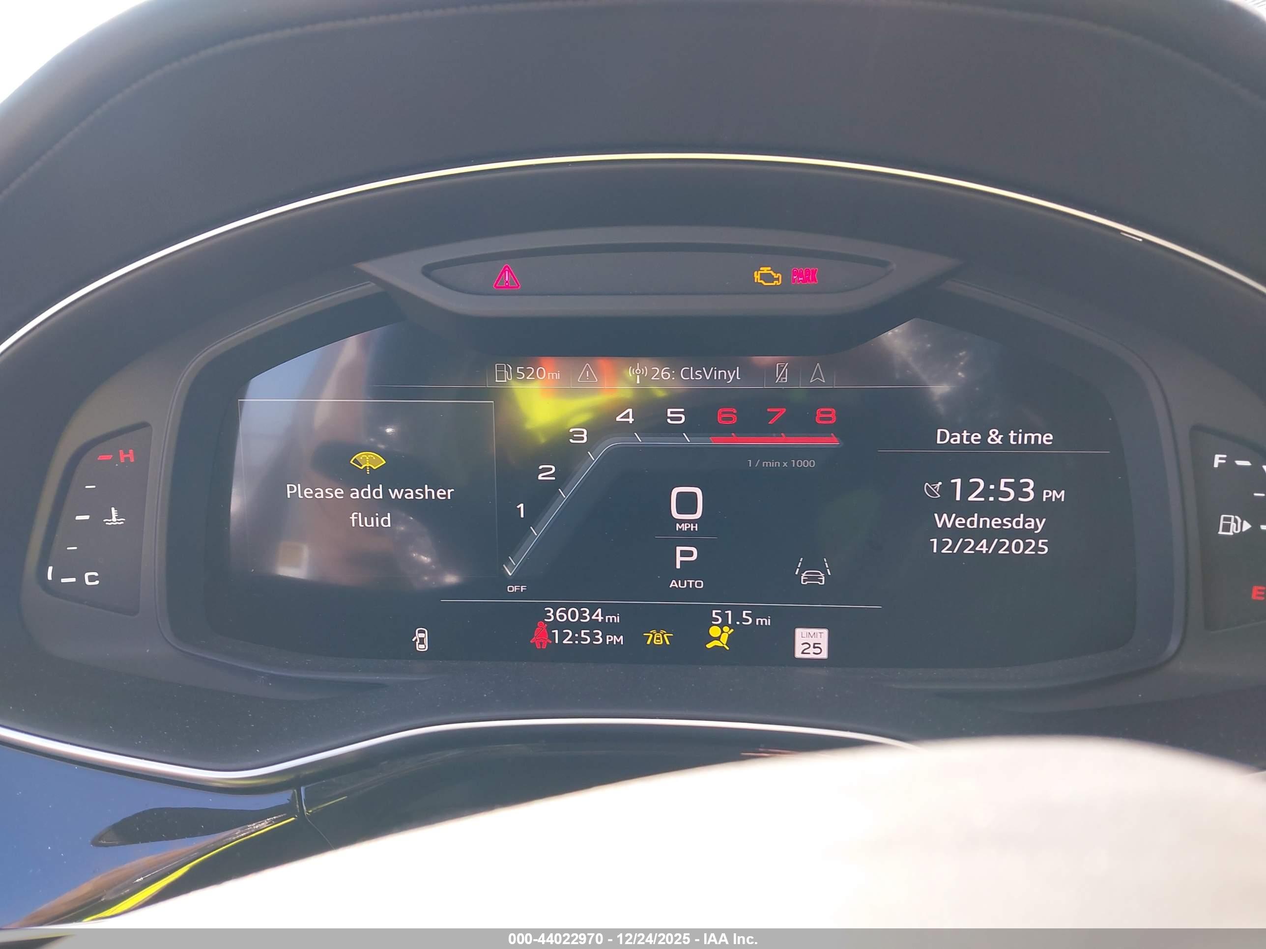 AUDI Q8 image 7