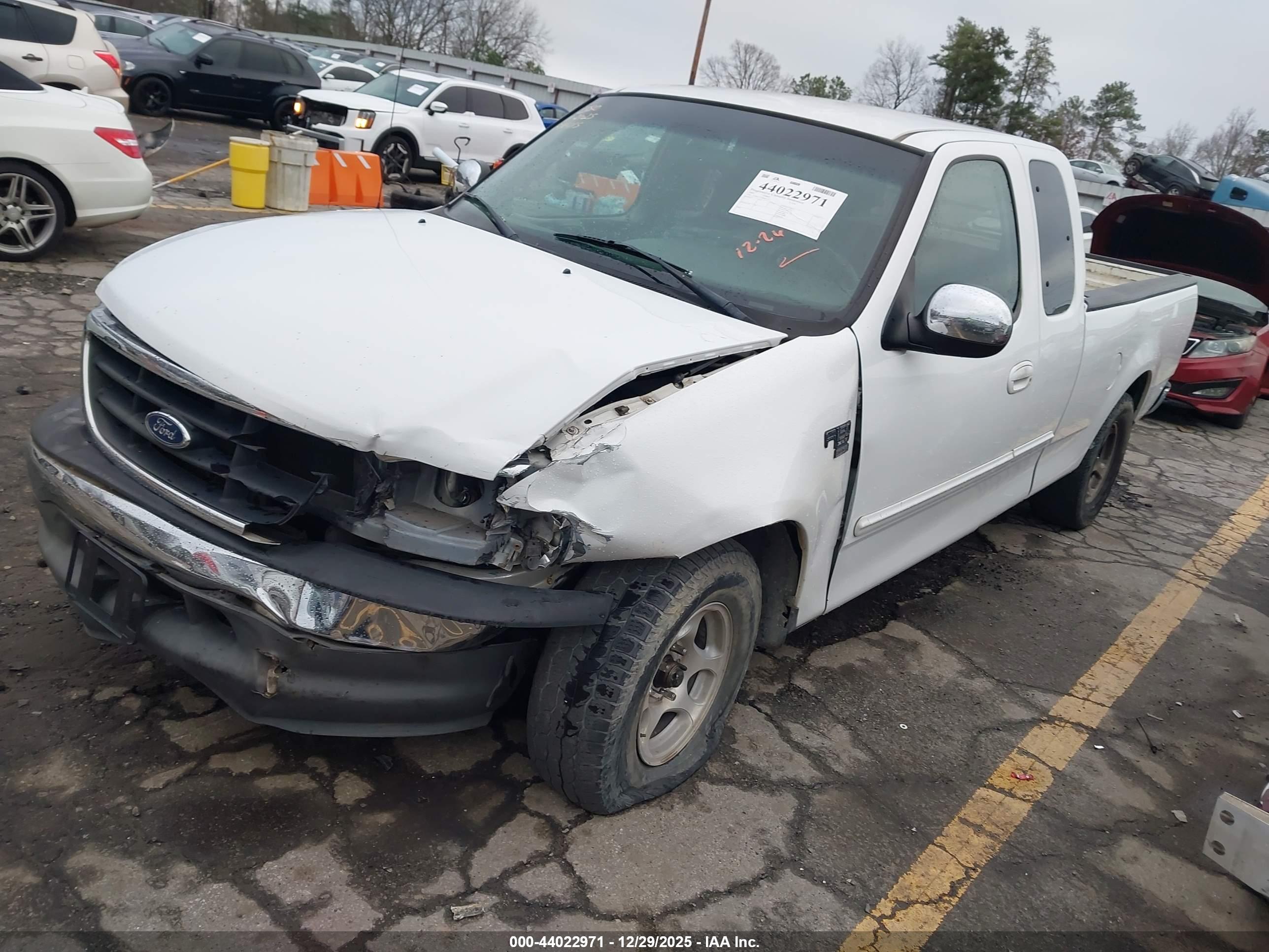 FORD F-150 image 2