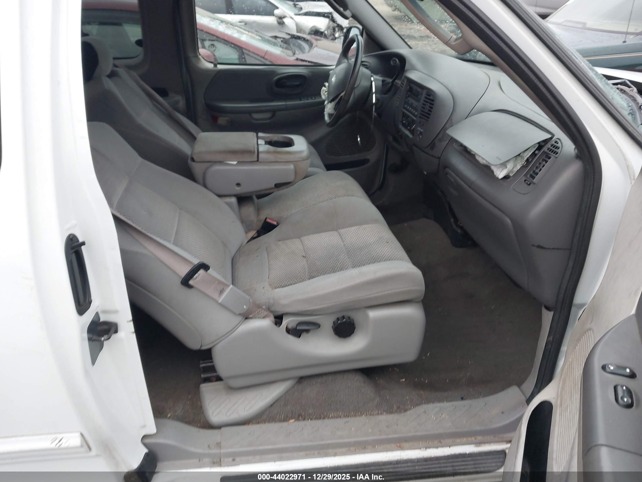 FORD F-150 image 5