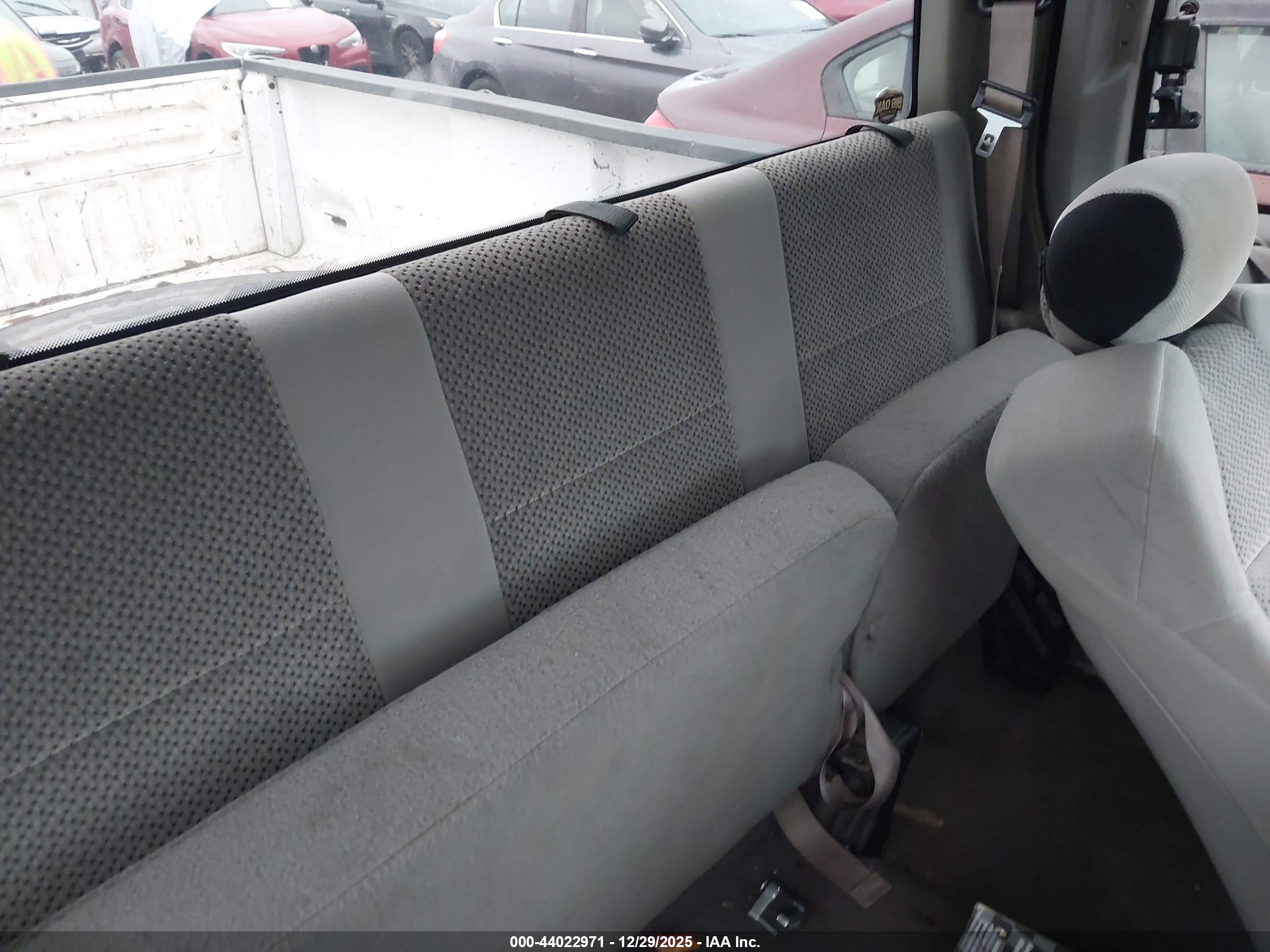 FORD F-150 image 8