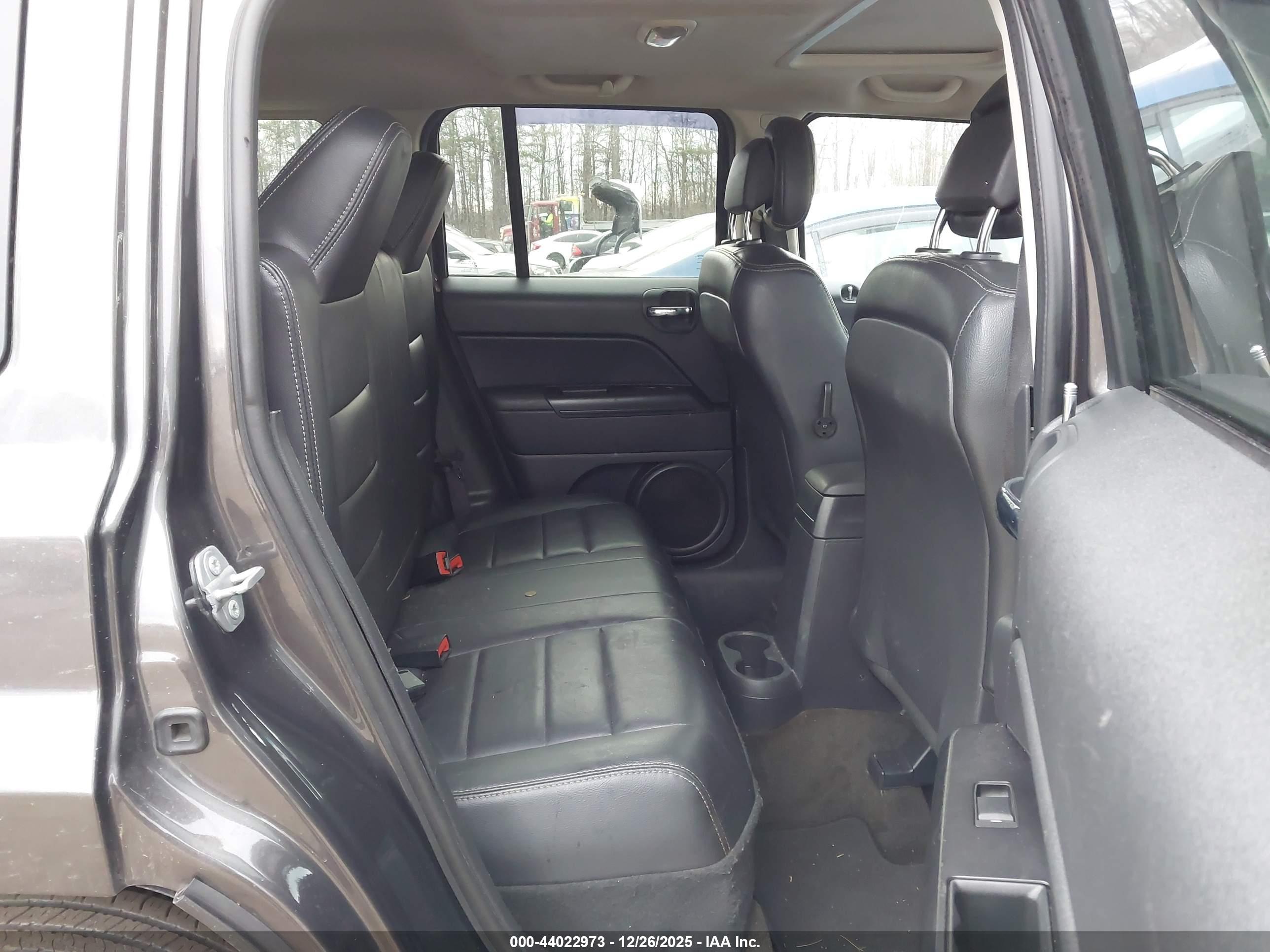 JEEP PATRIOT image 8