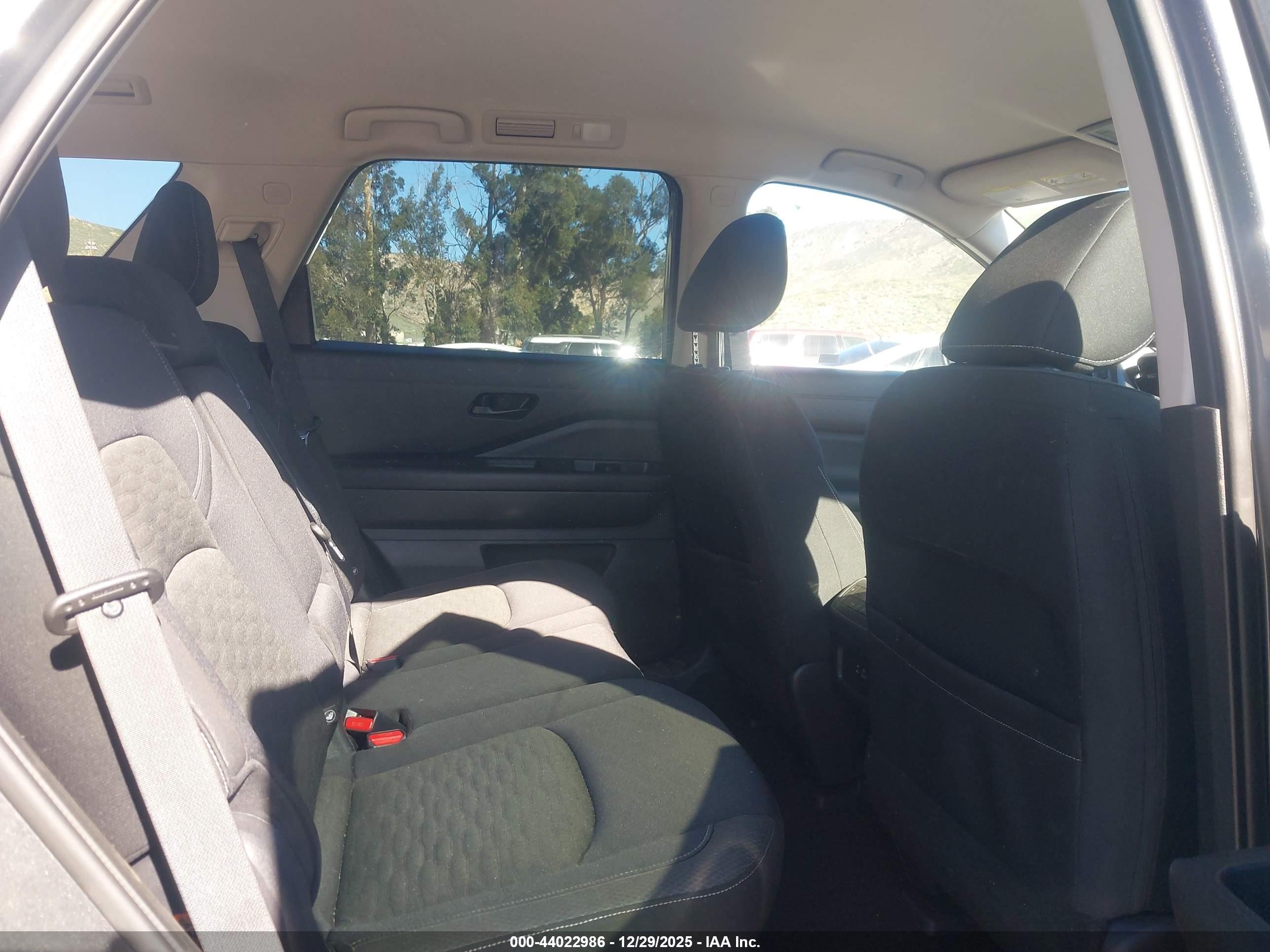 NISSAN PATHFINDER image 8