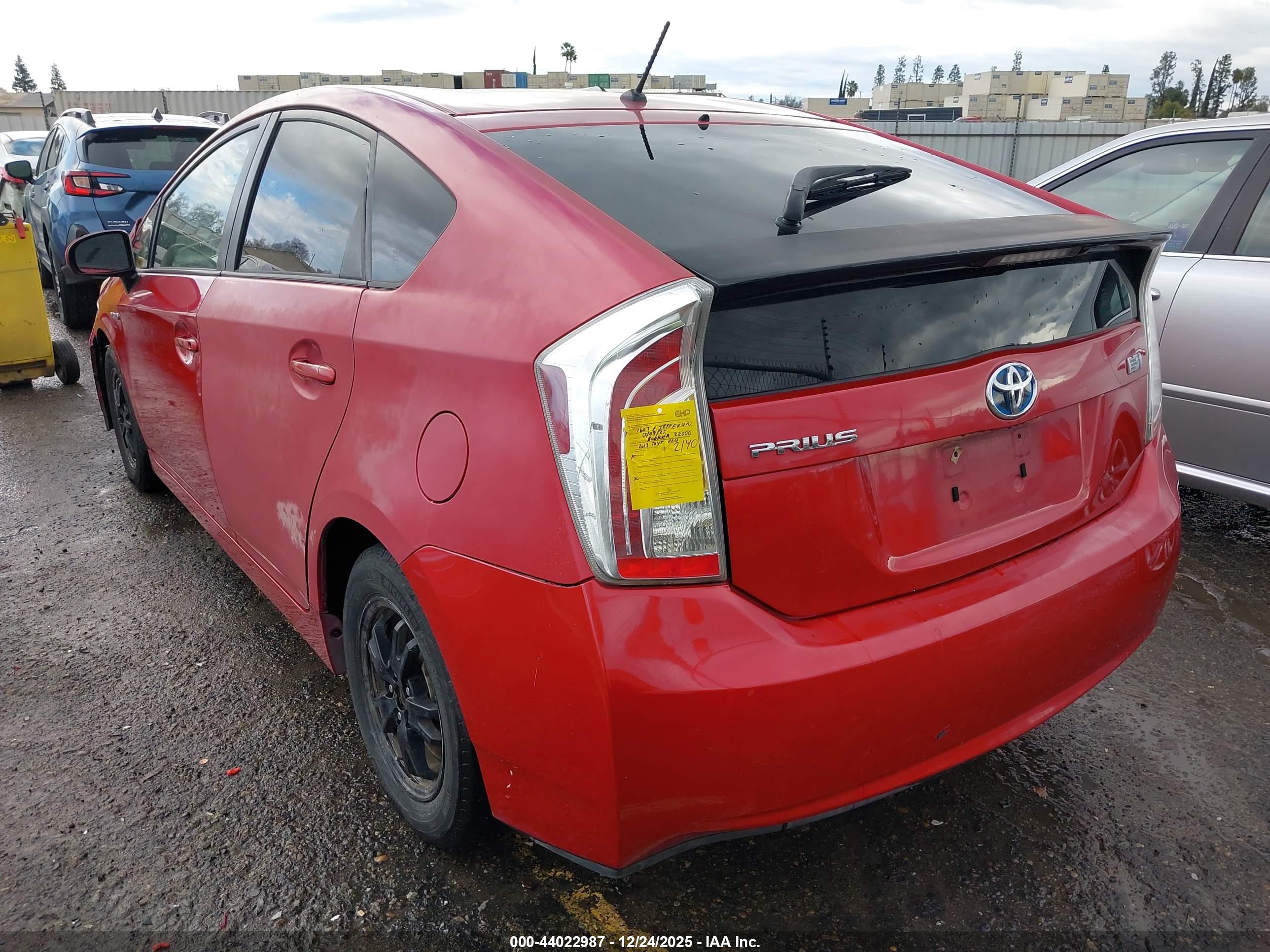 TOYOTA PRIUS image 3