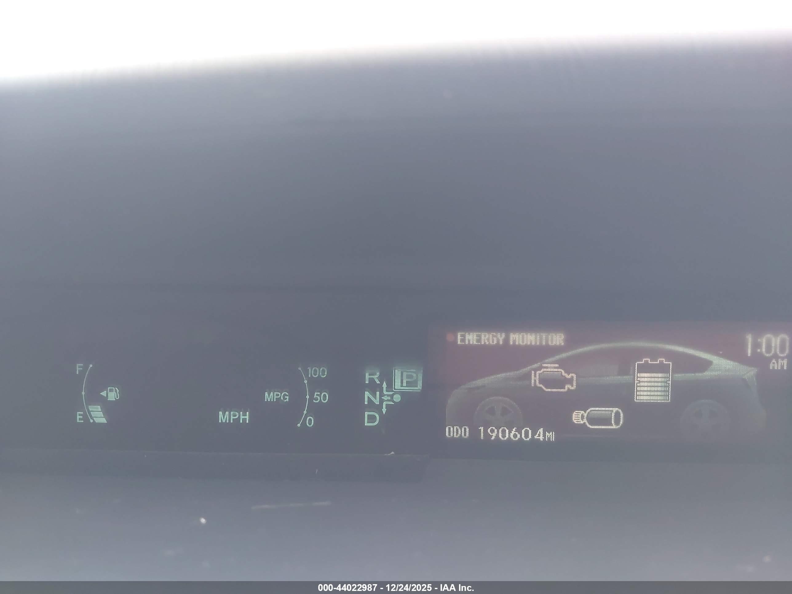 TOYOTA PRIUS image 7
