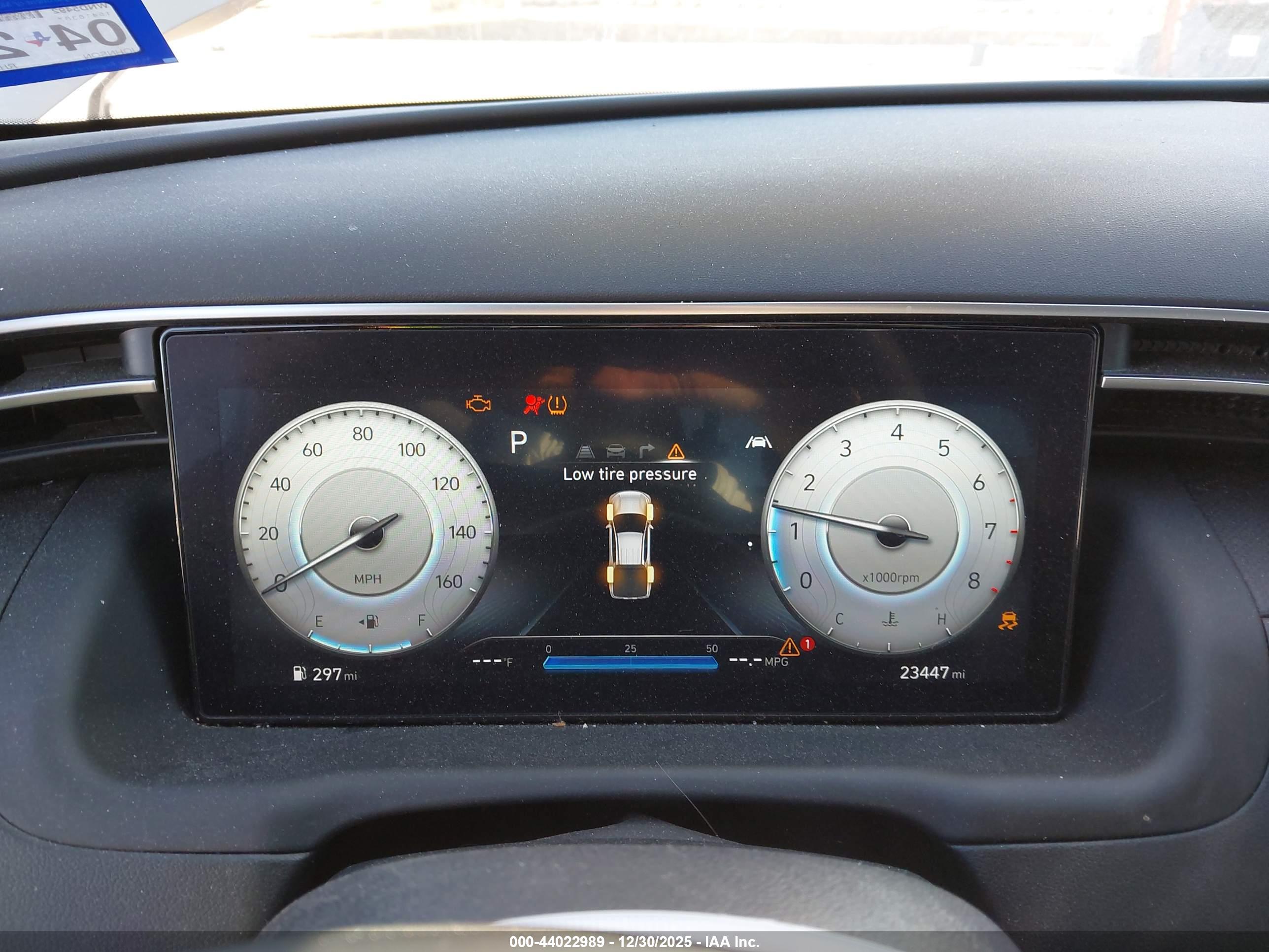 HYUNDAI SANTA image 7