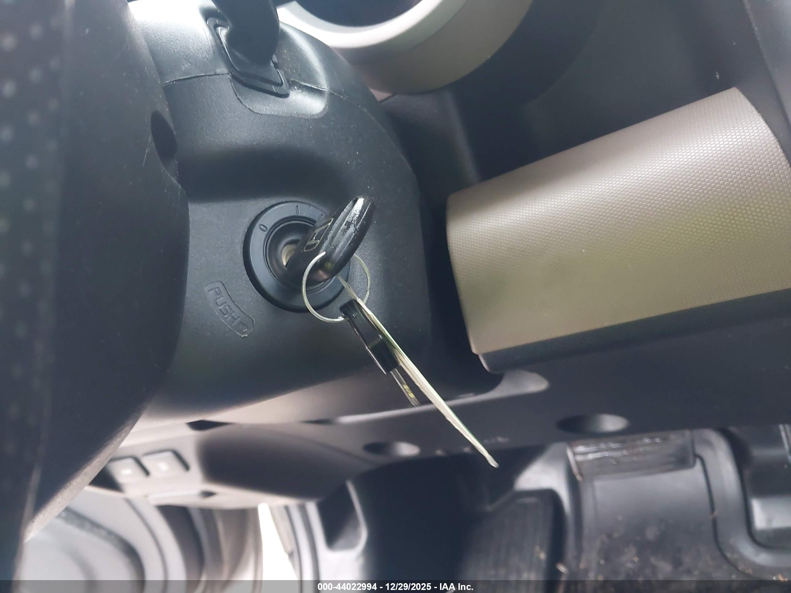 HONDA ELEMENT image 11