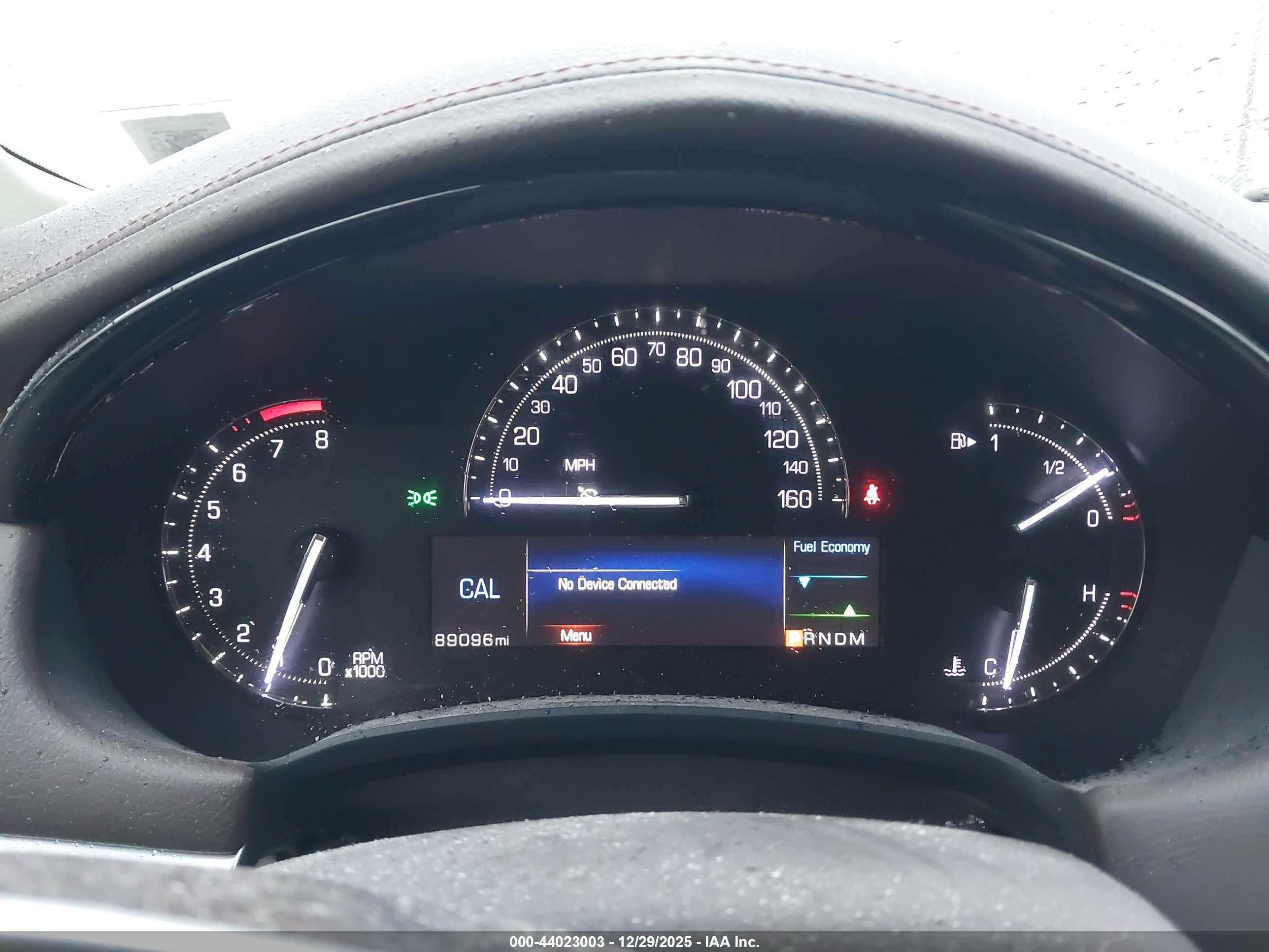 CADILLAC XTS image 7