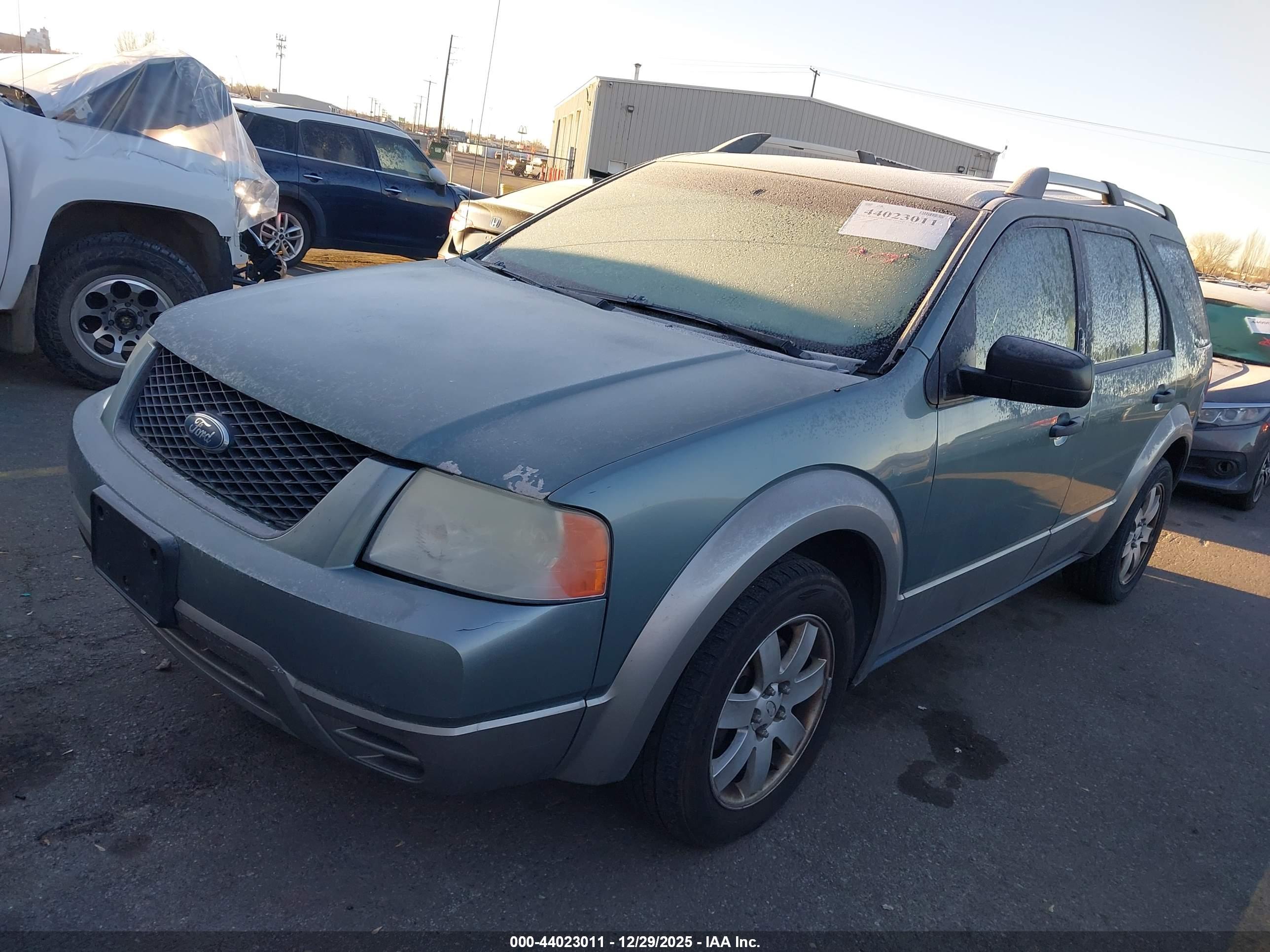 FORD FREESTYLE image 2