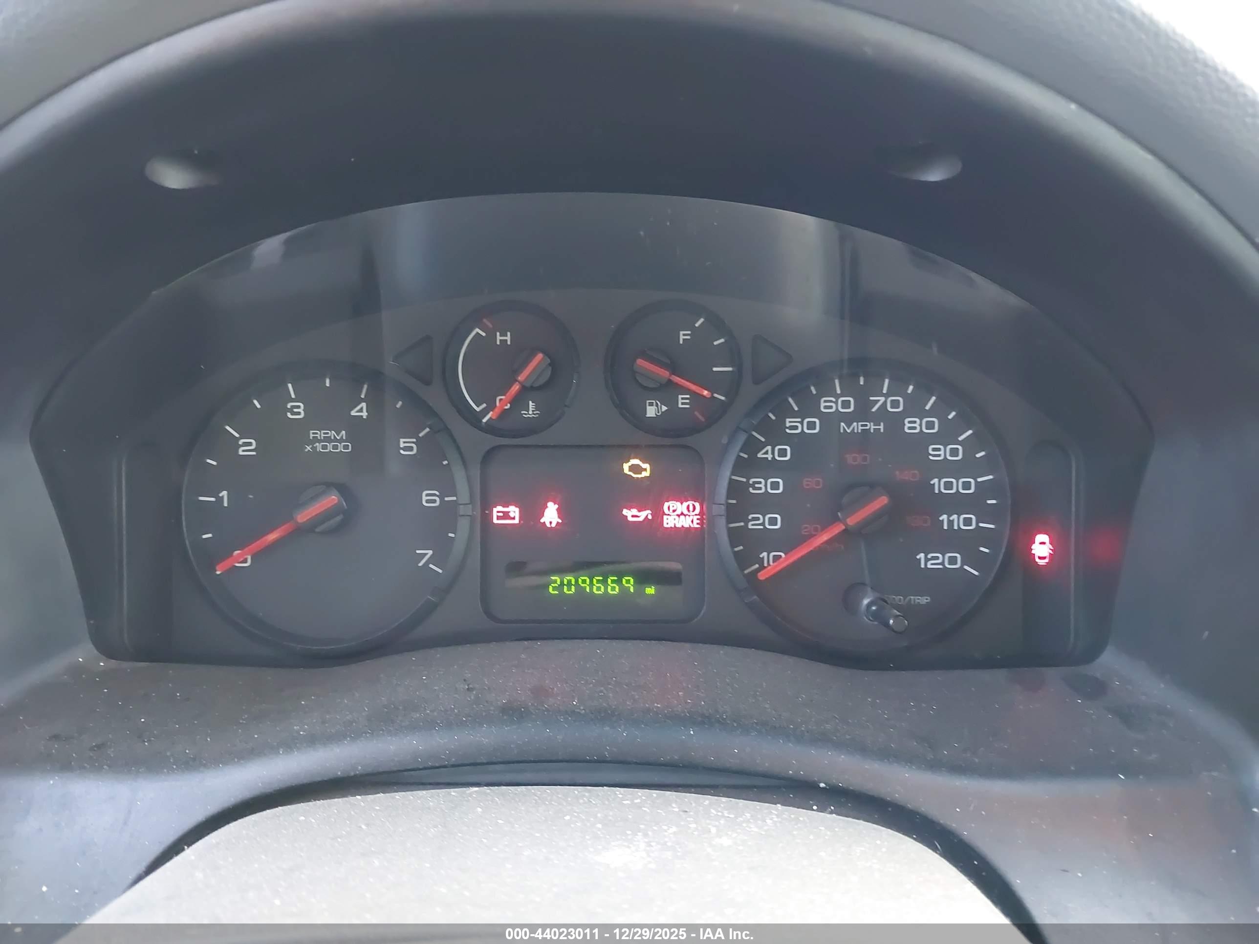 FORD FREESTYLE image 7