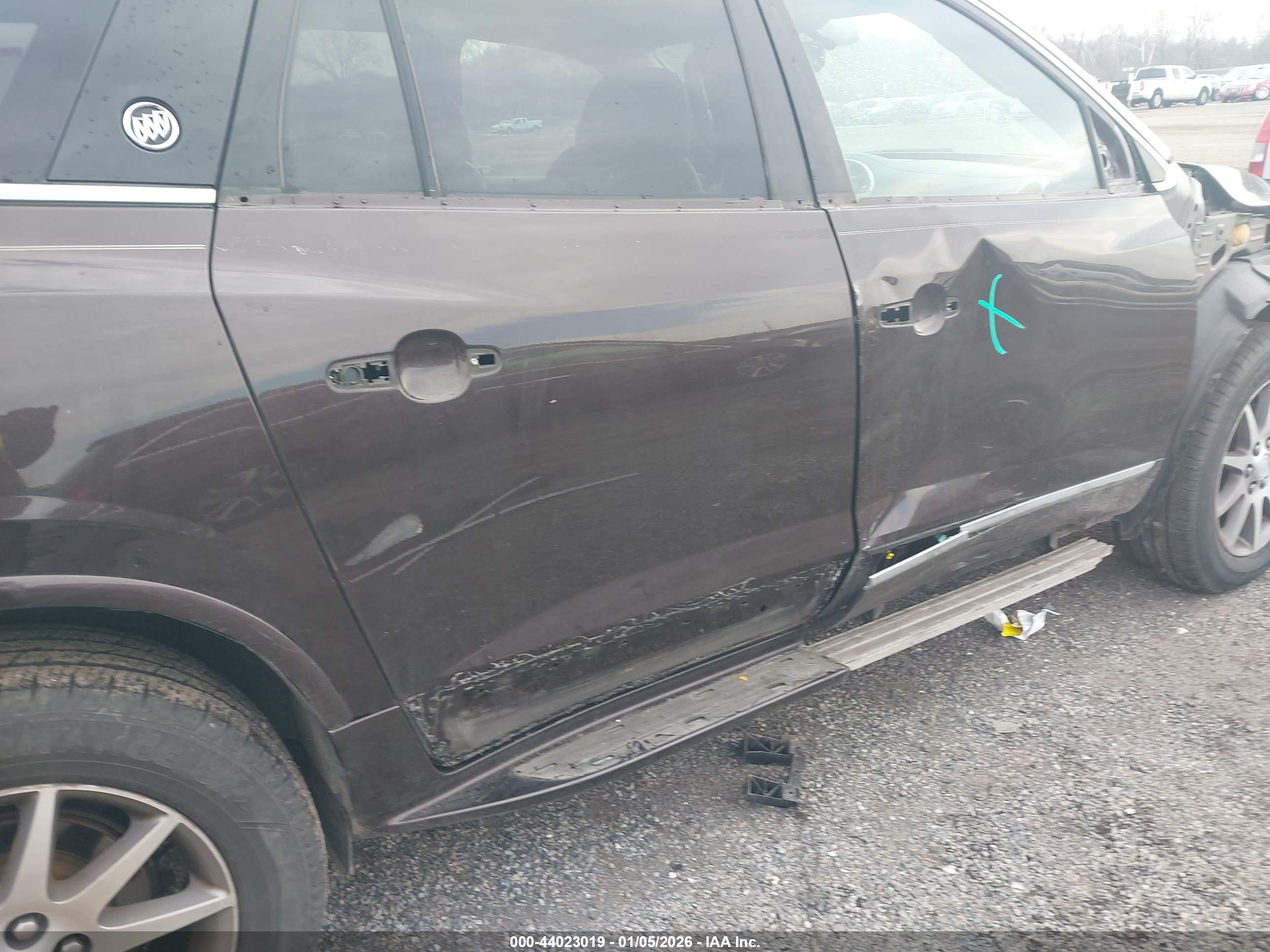 BUICK ENCLAVE image 6