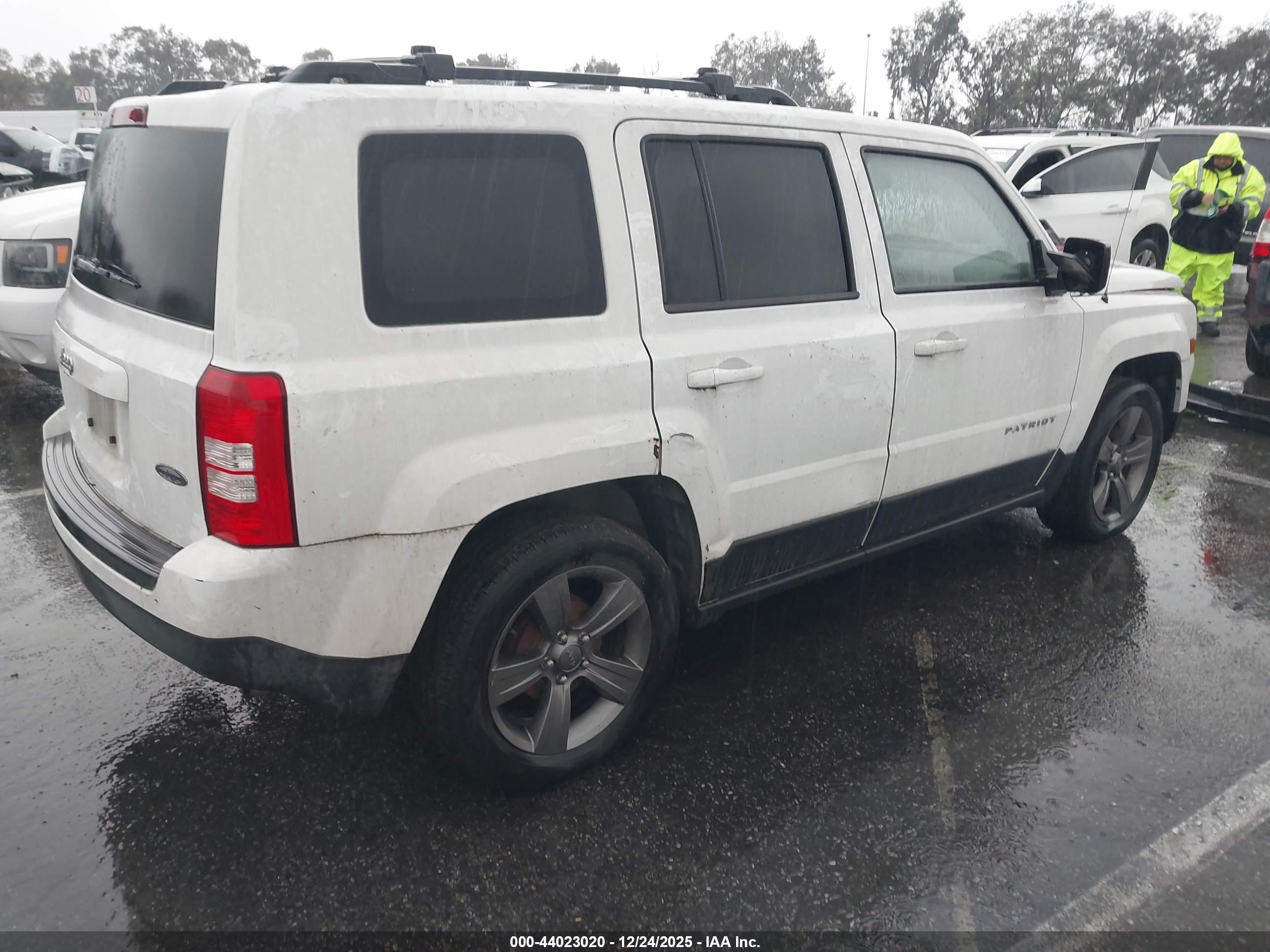 JEEP PATRIOT image 4