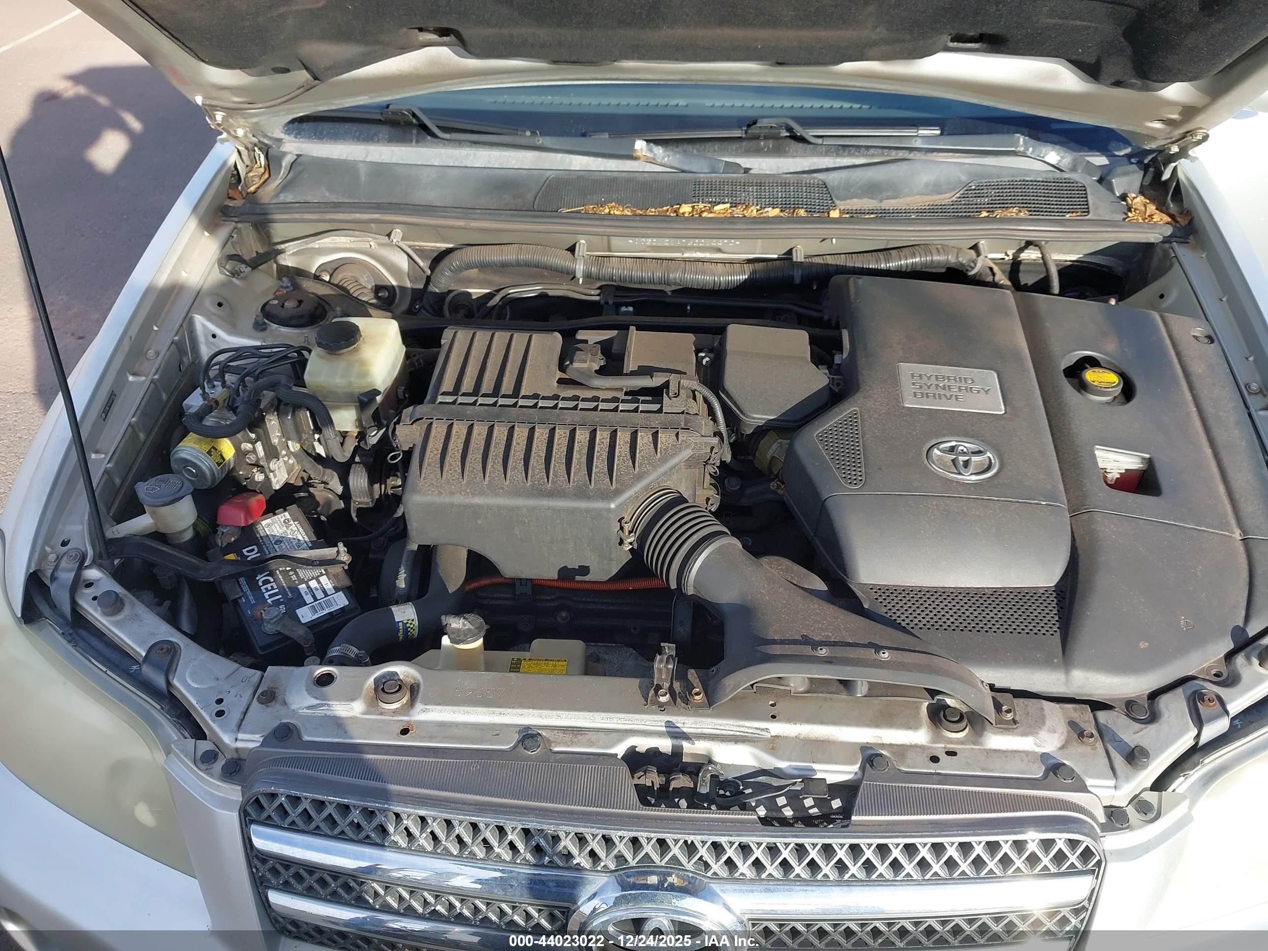 TOYOTA HIGHLANDER image 10