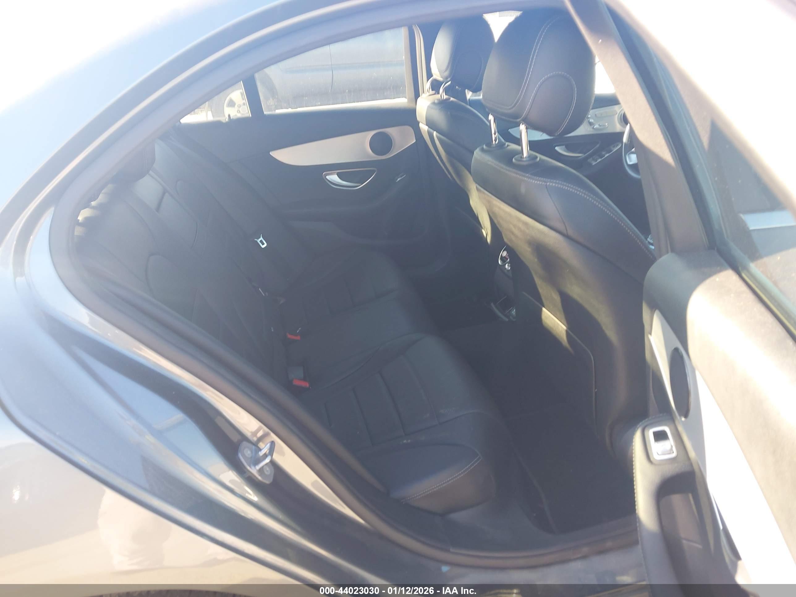 MERCEDES-BENZ C image 8