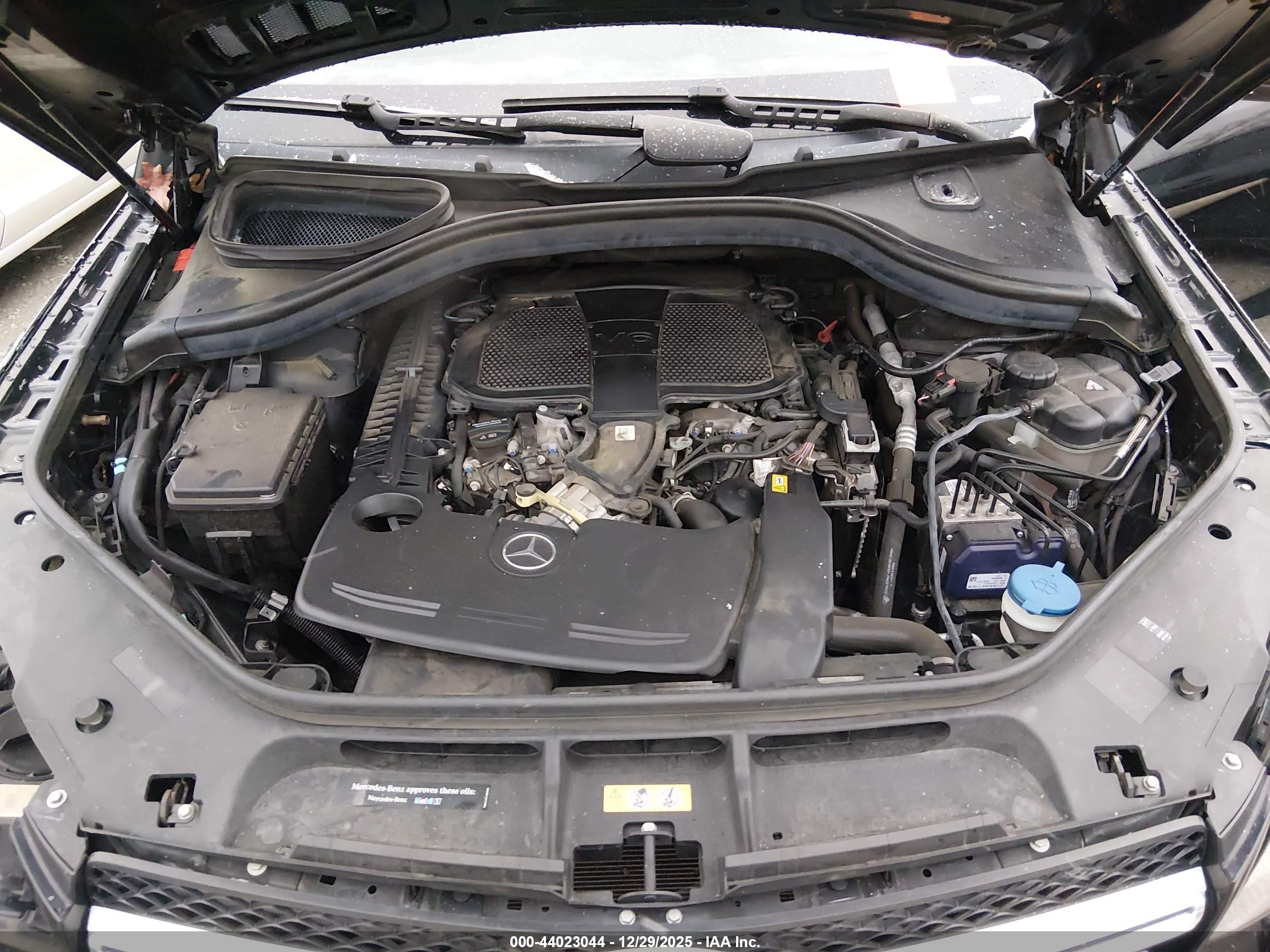 MERCEDES-BENZ GLE image 10