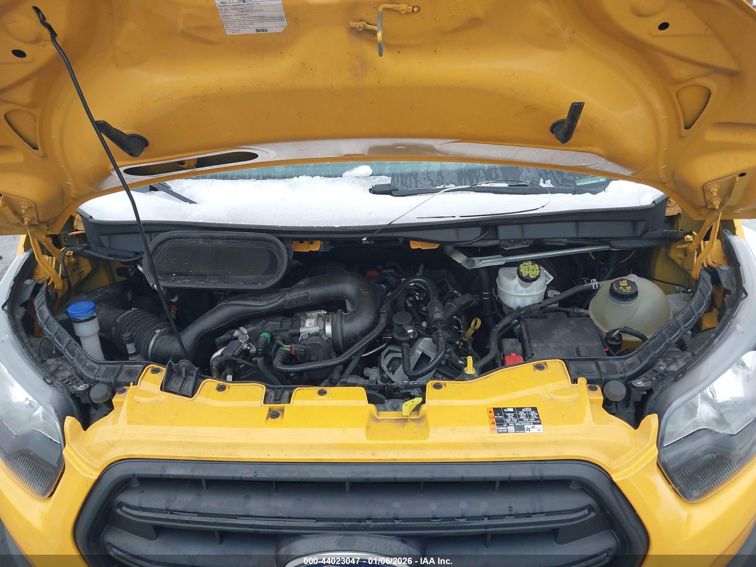 FORD TRANSIT-150 image 10