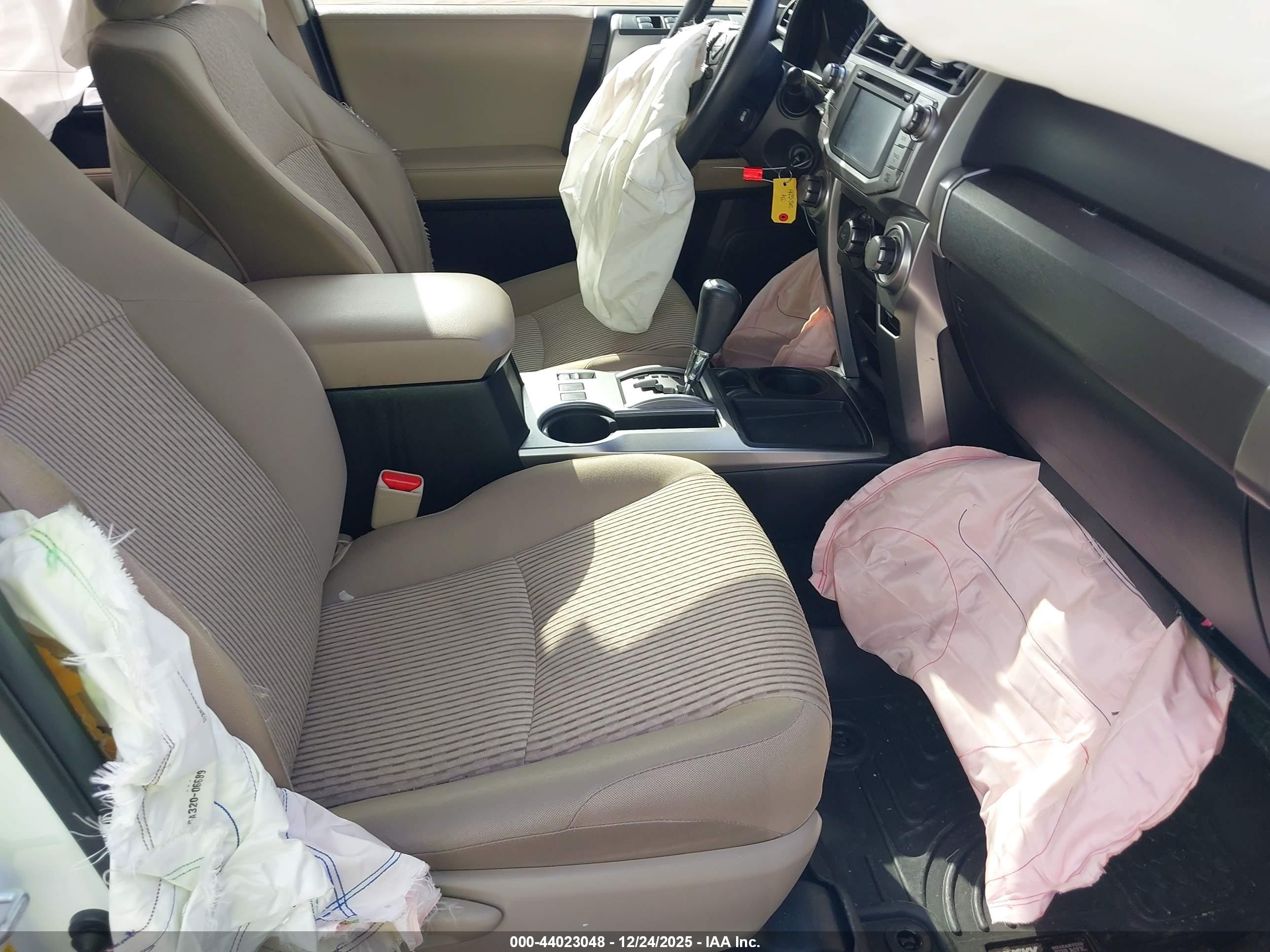 TOYOTA 4RUNNER image 5