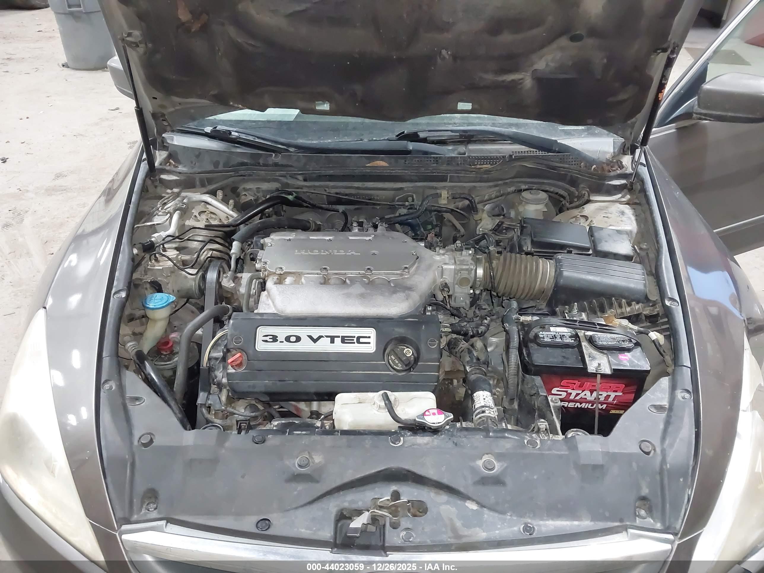 HONDA ACCORD image 10