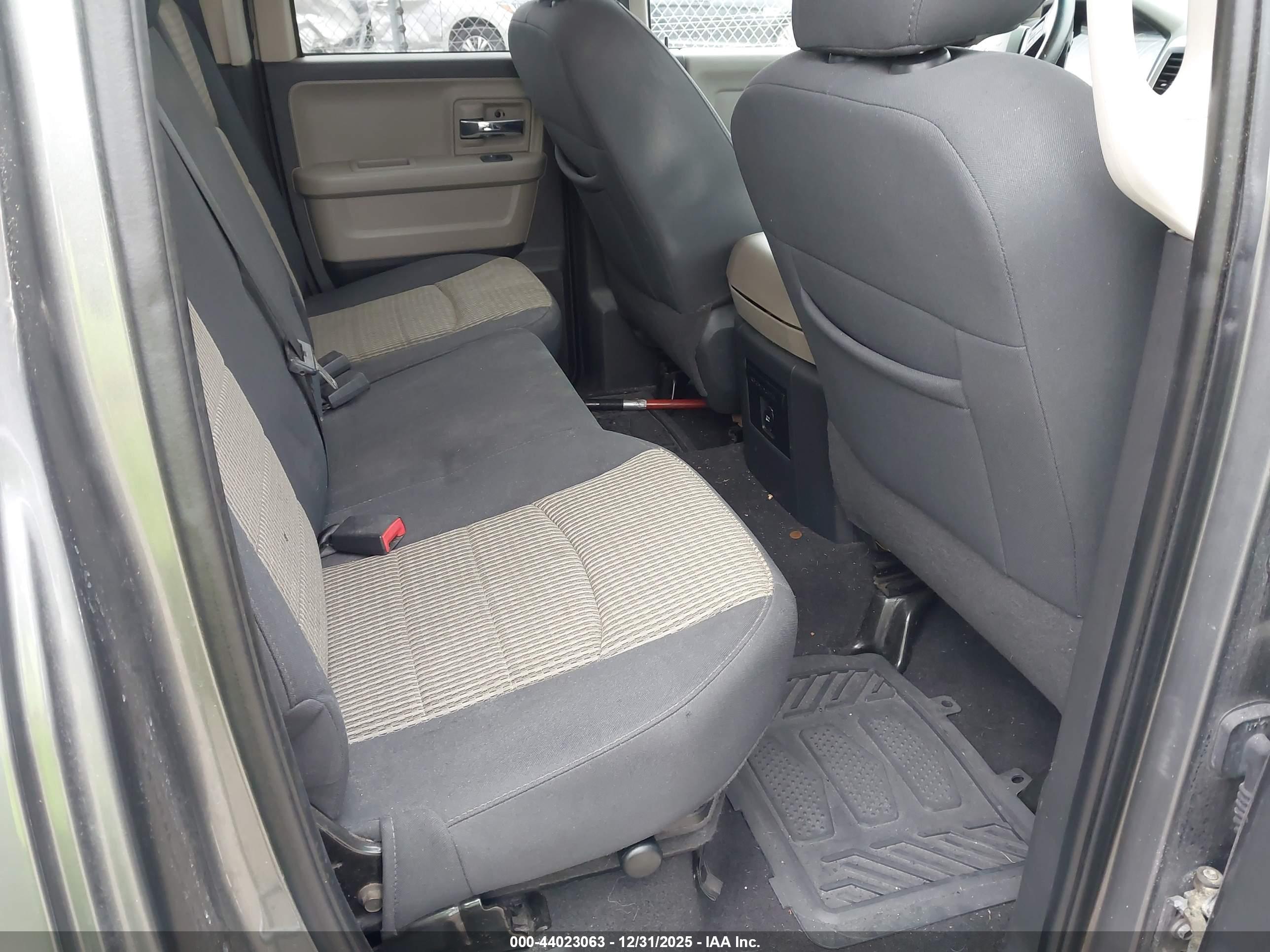 RAM 1500 image 8