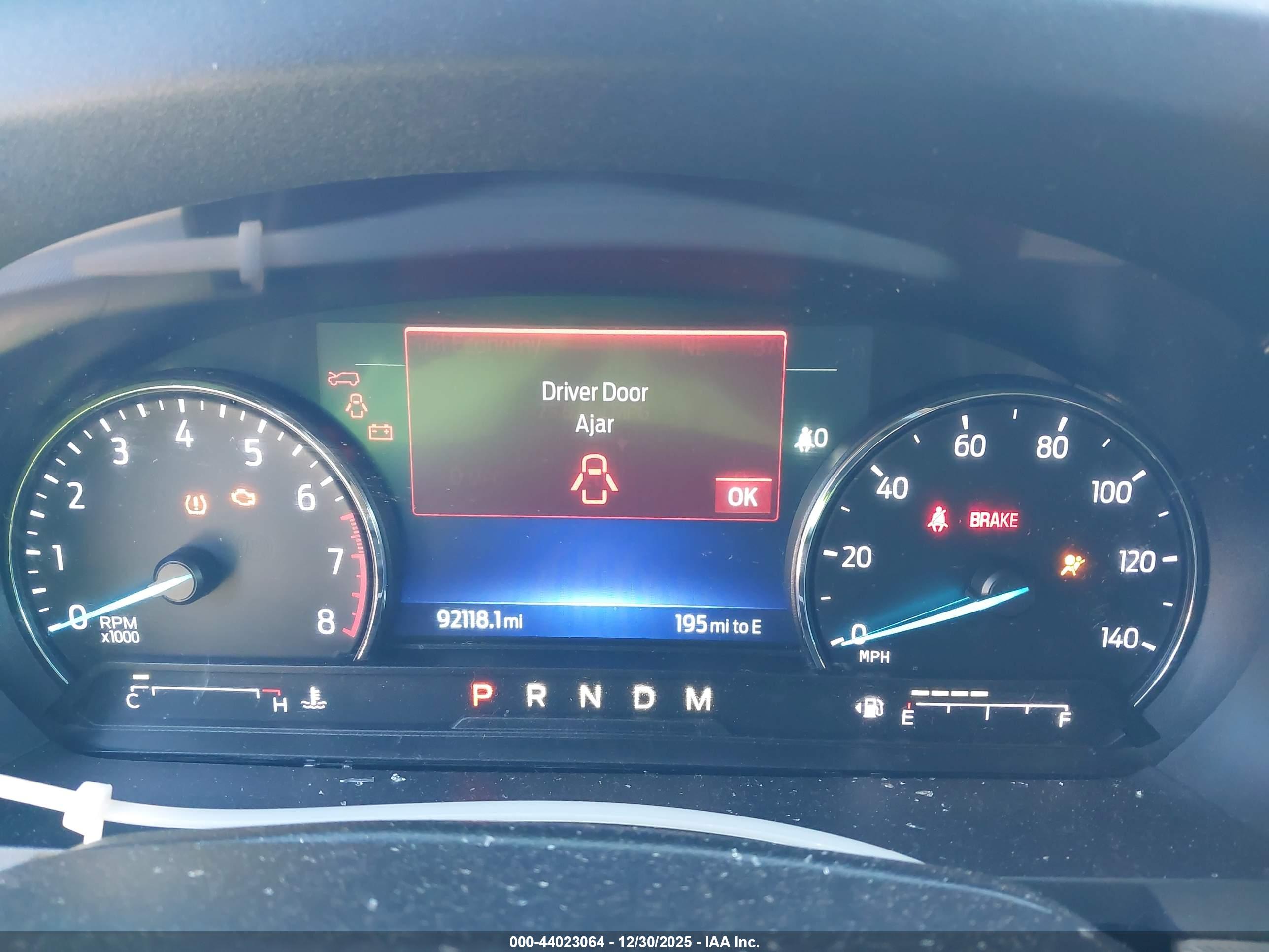 FORD EXPLORER image 7