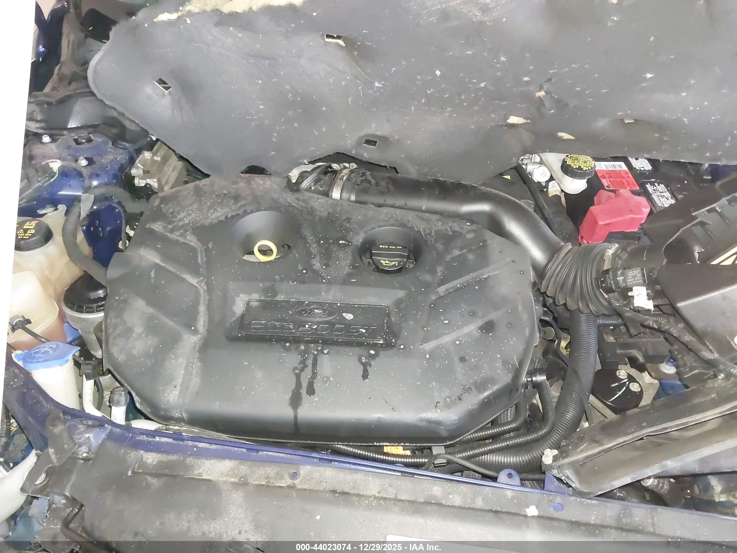FORD FUSION image 10