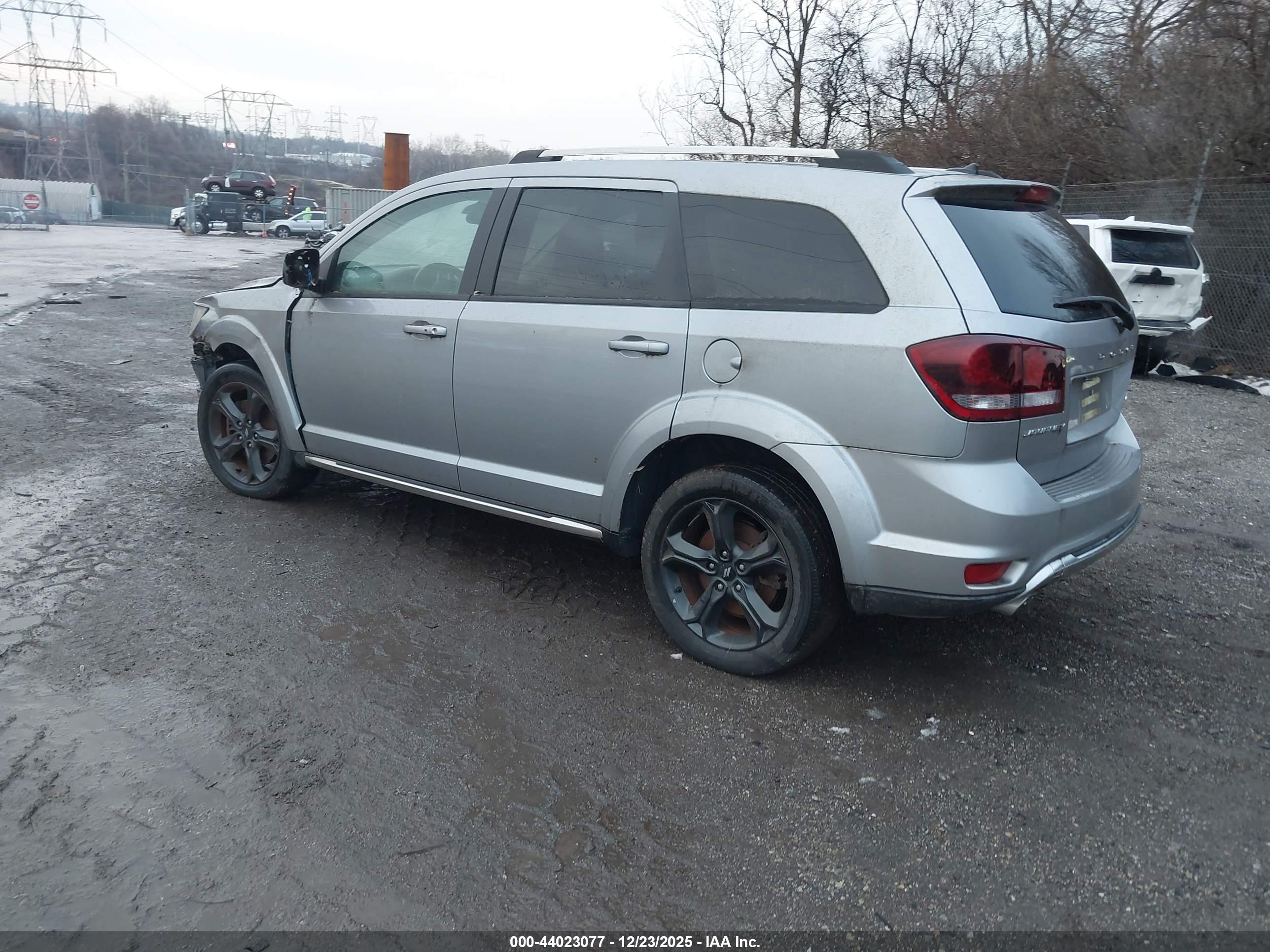 DODGE JOURNEY image 3