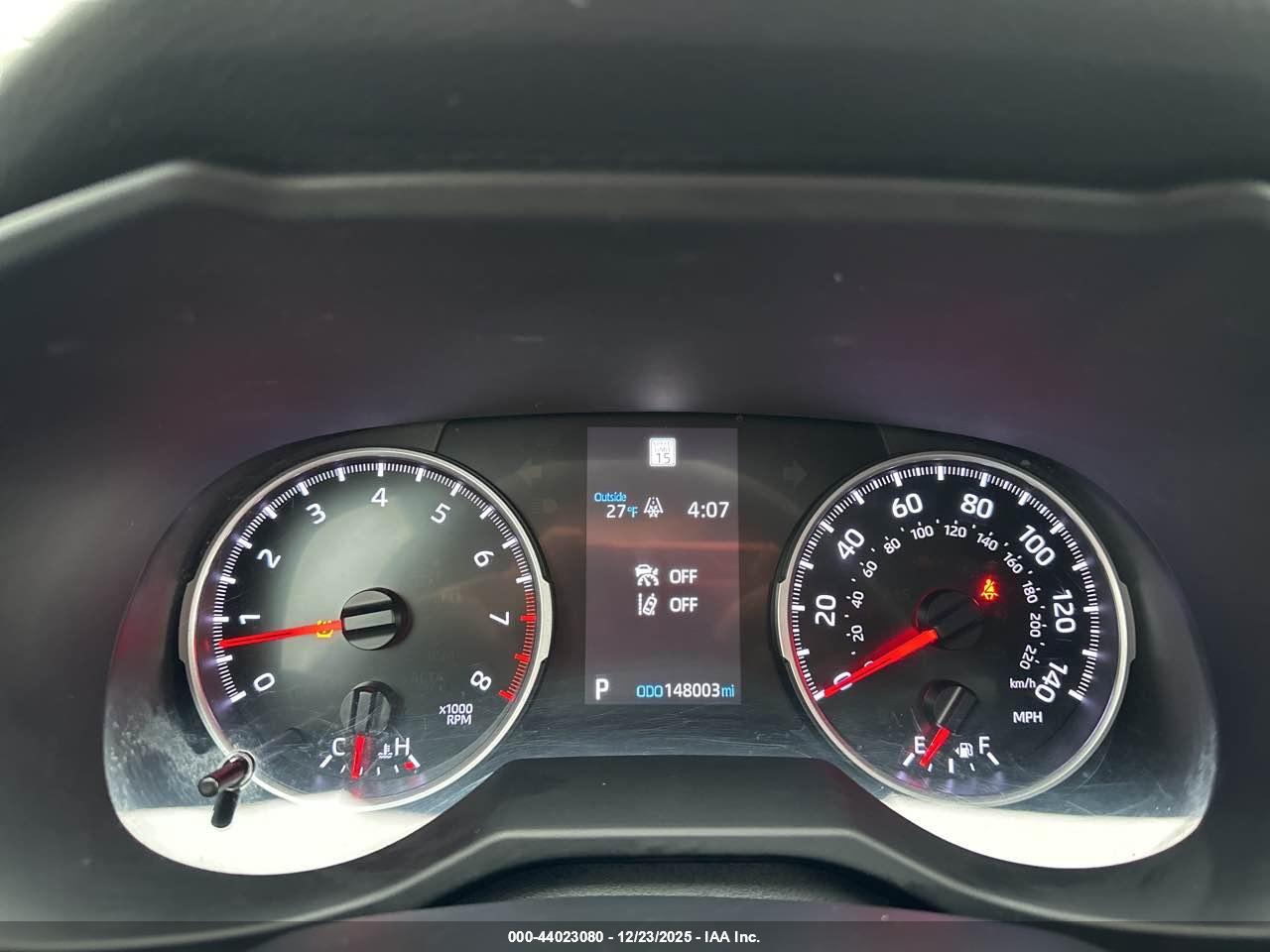 TOYOTA RAV4 image 7