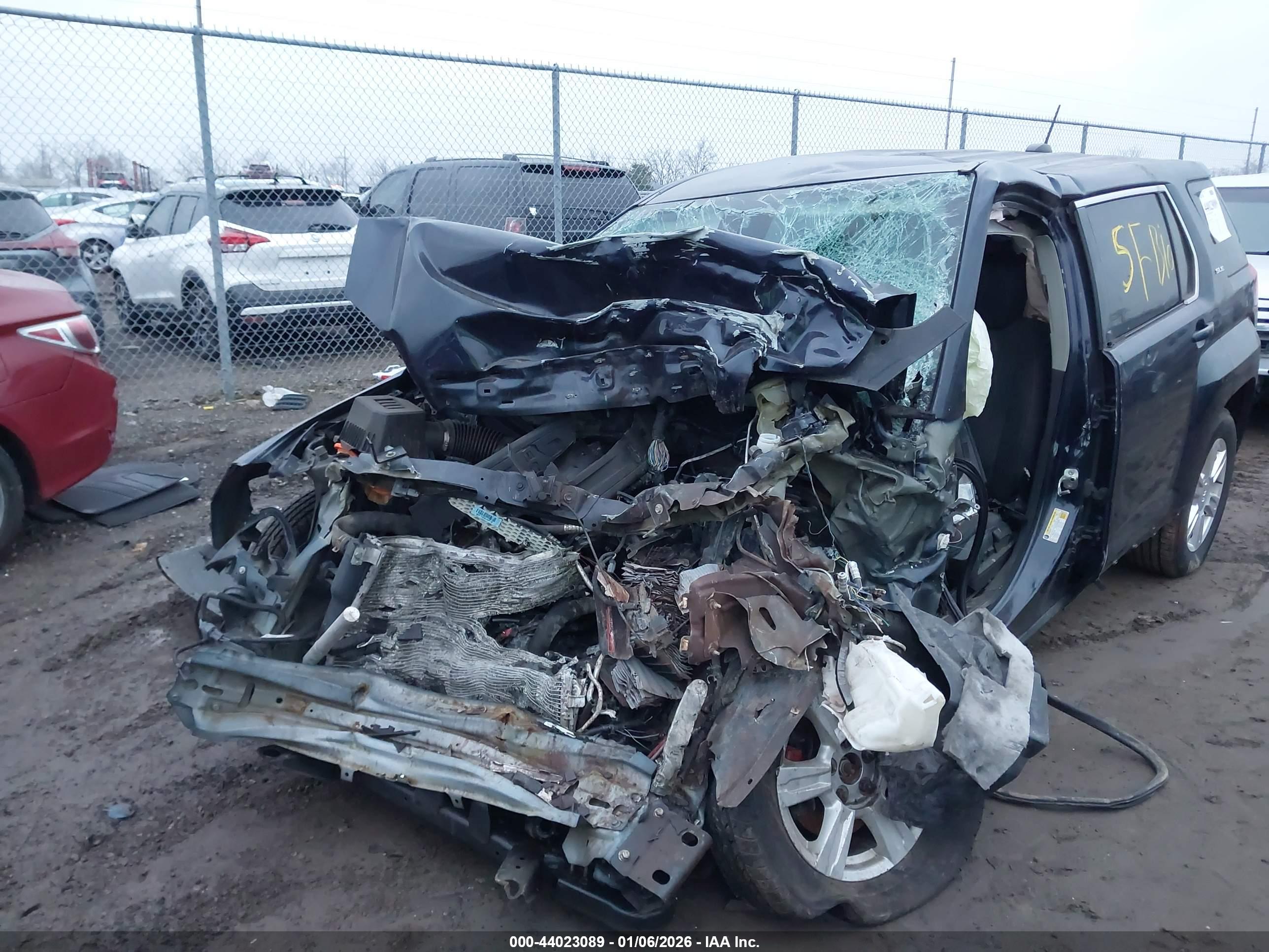GMC TERRAIN image 6