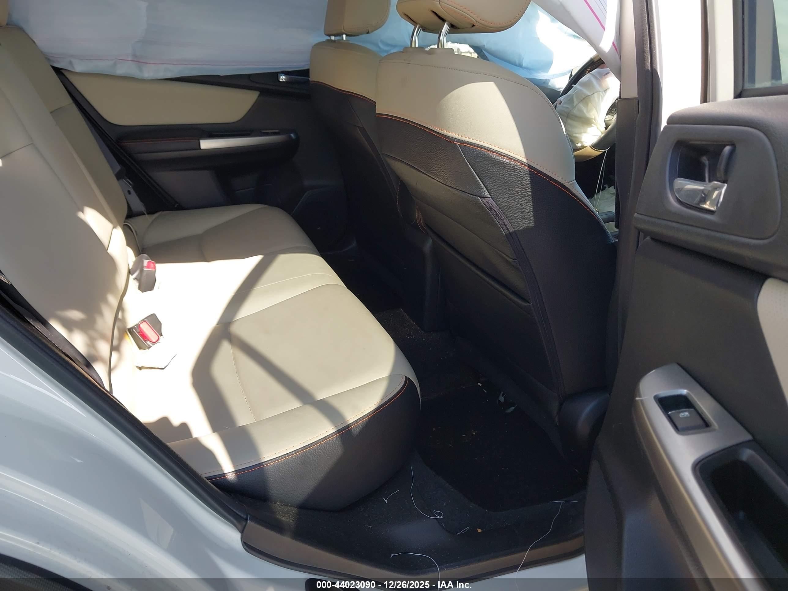 SUBARU CROSSTREK image 8
