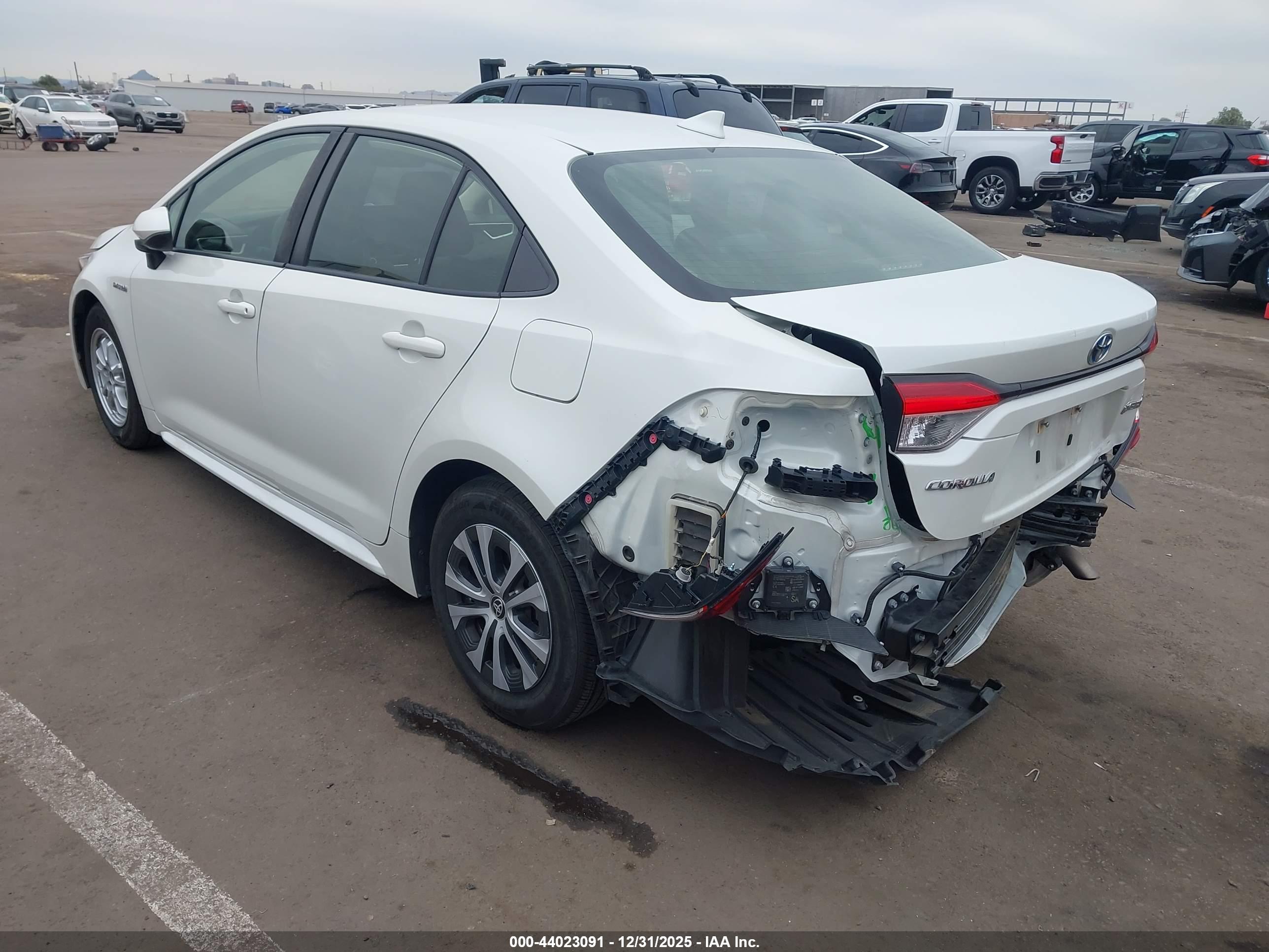 TOYOTA COROLLA image 3
