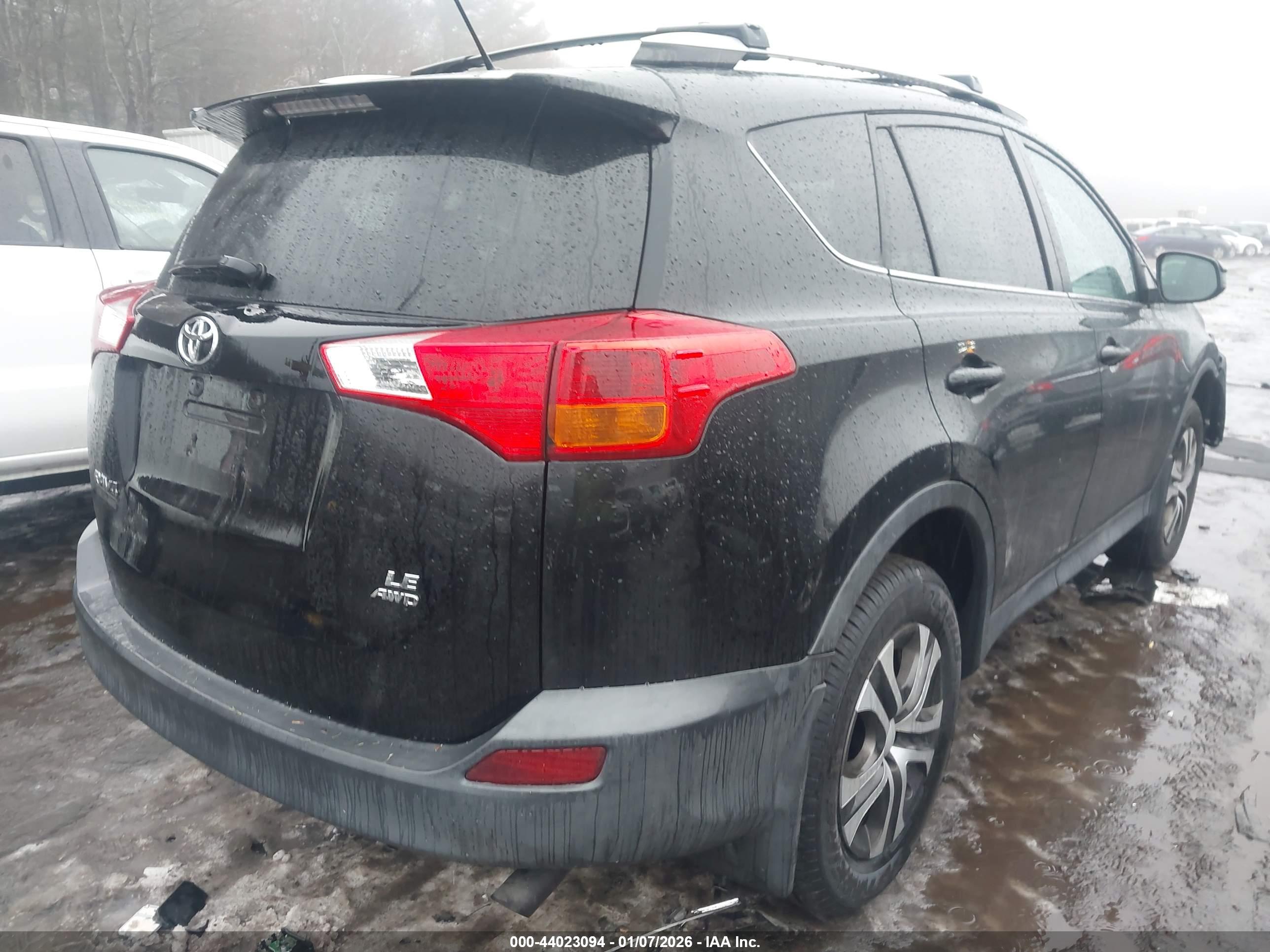 TOYOTA RAV4 image 4