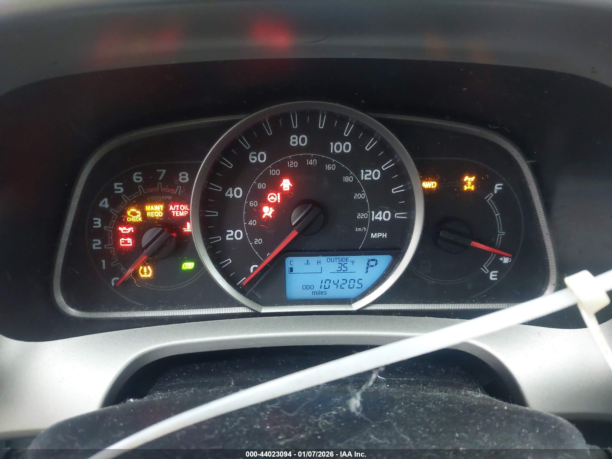 TOYOTA RAV4 image 7