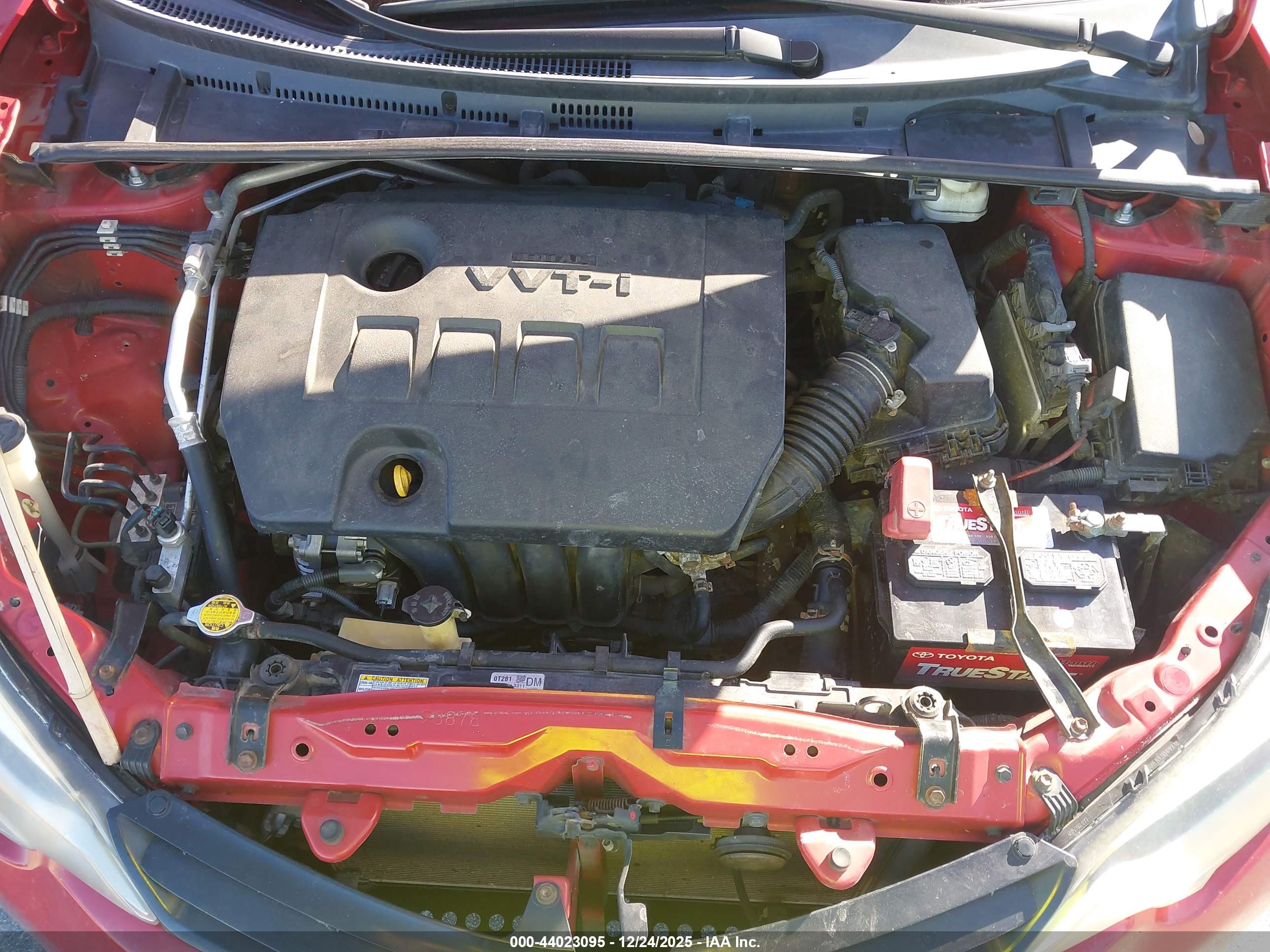 TOYOTA COROLLA image 10