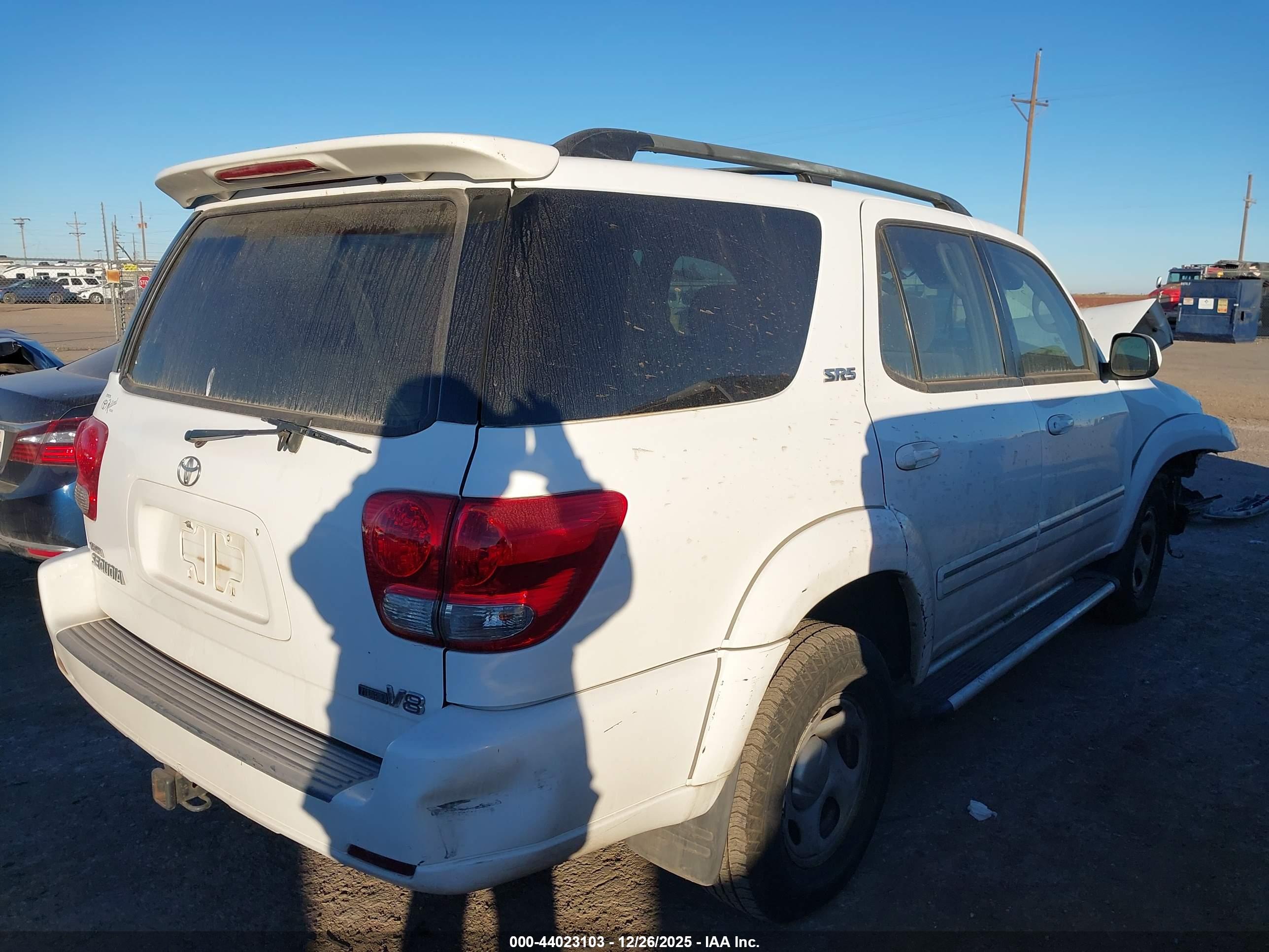 TOYOTA SEQUOIA image 4