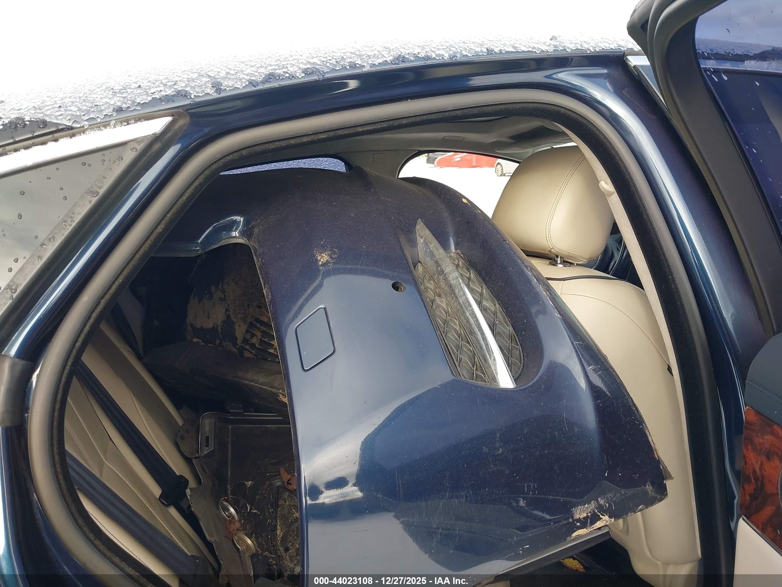 JAGUAR XJ image 8