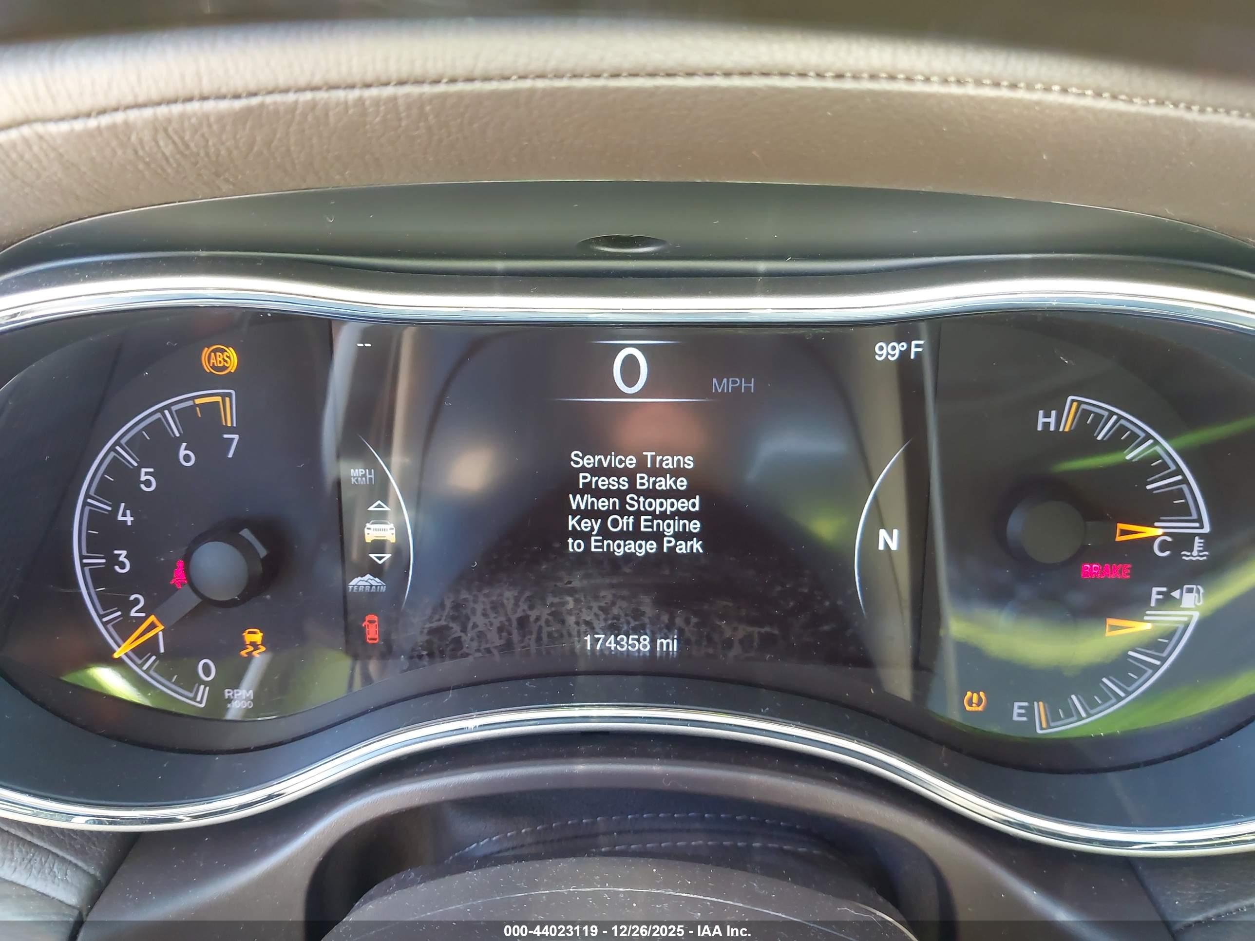JEEP GRAND image 7
