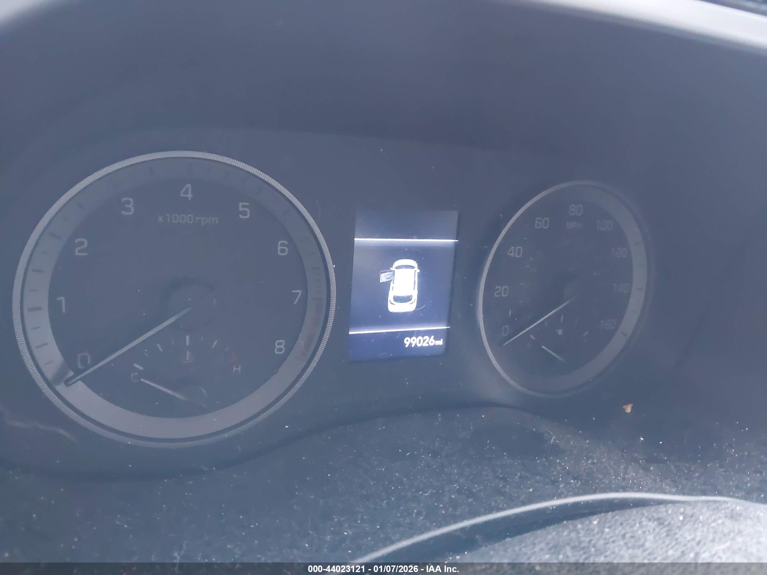 HYUNDAI TUCSON image 7