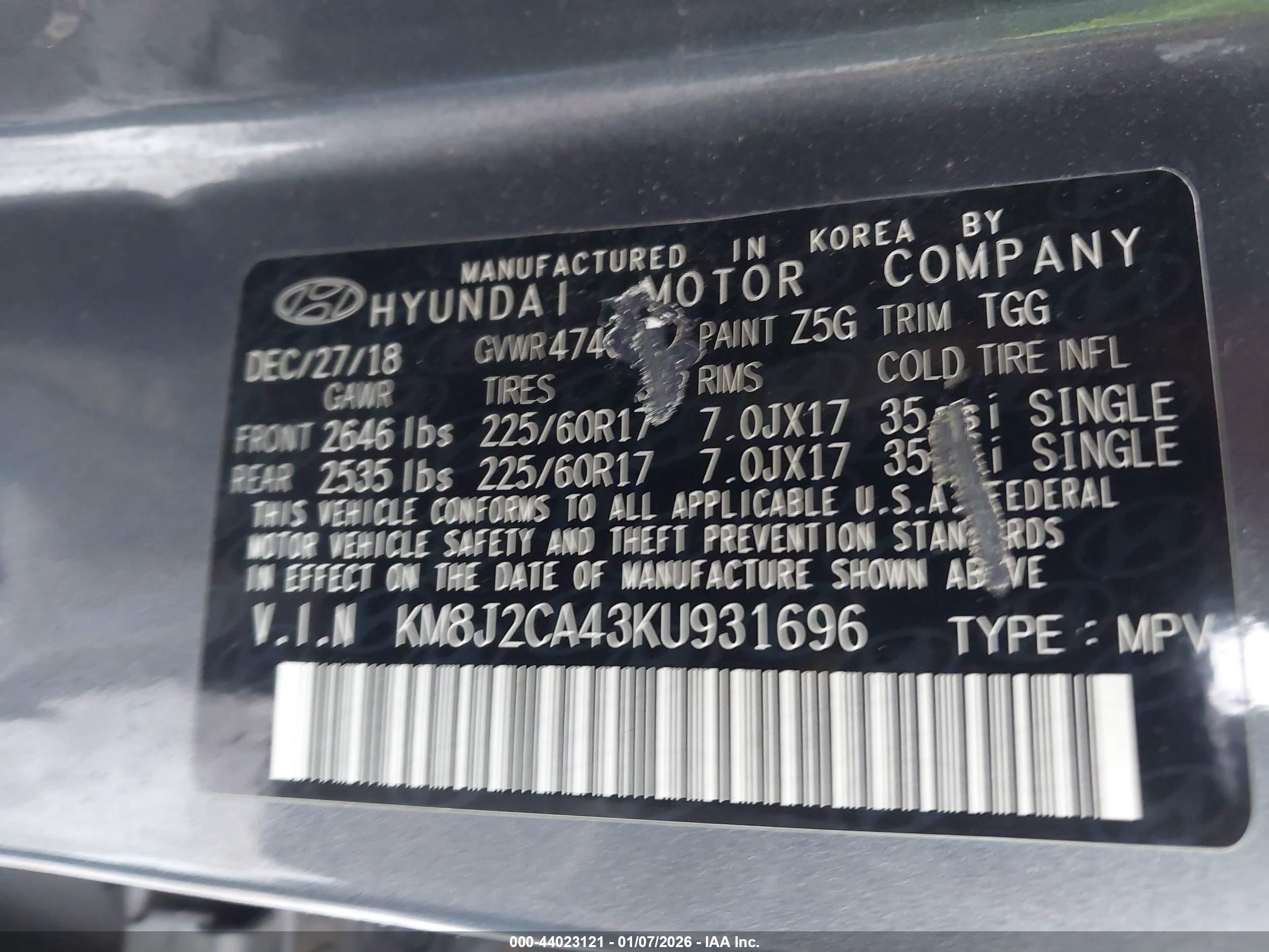 HYUNDAI TUCSON image 9