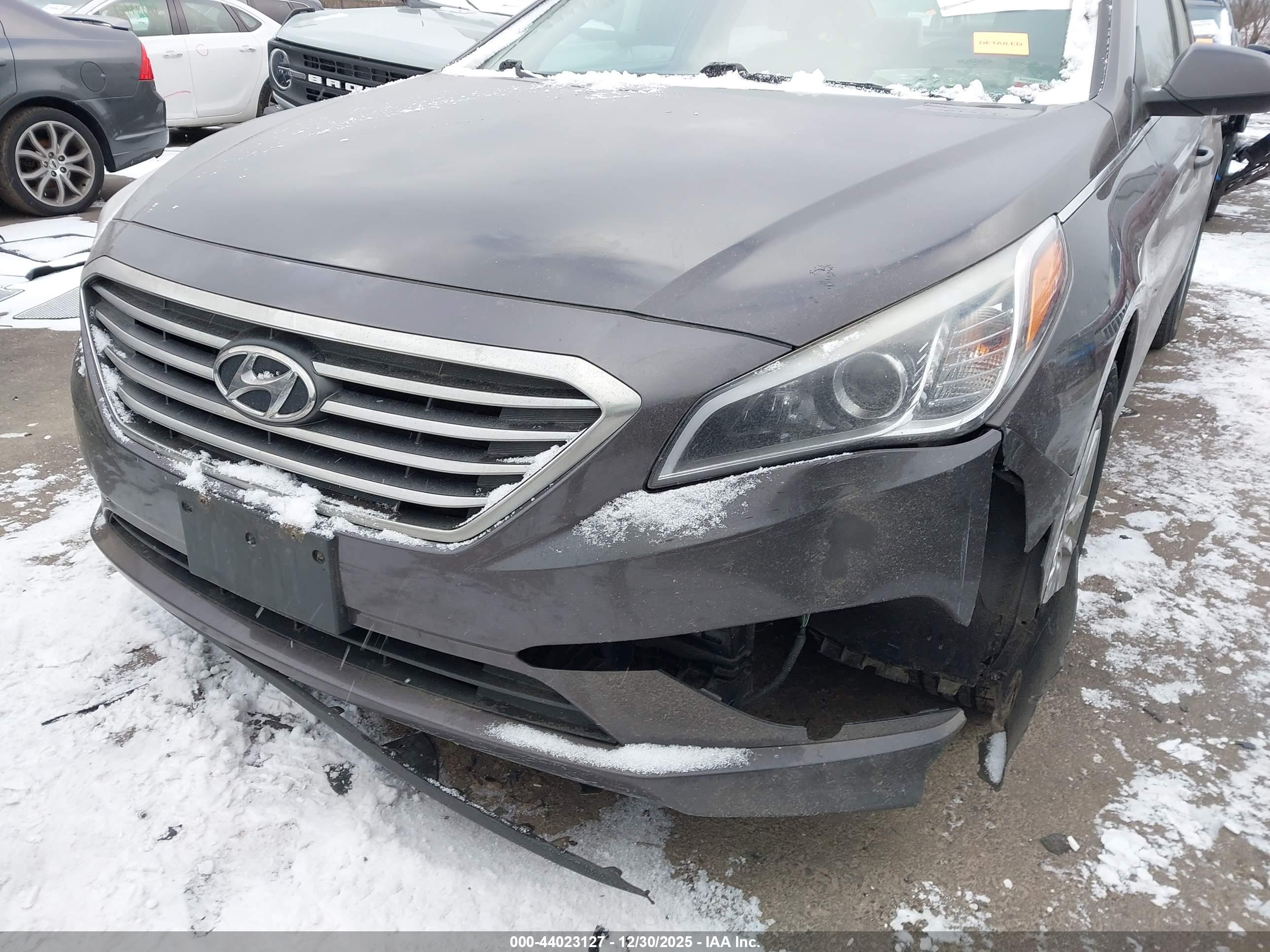 HYUNDAI SONATA image 6
