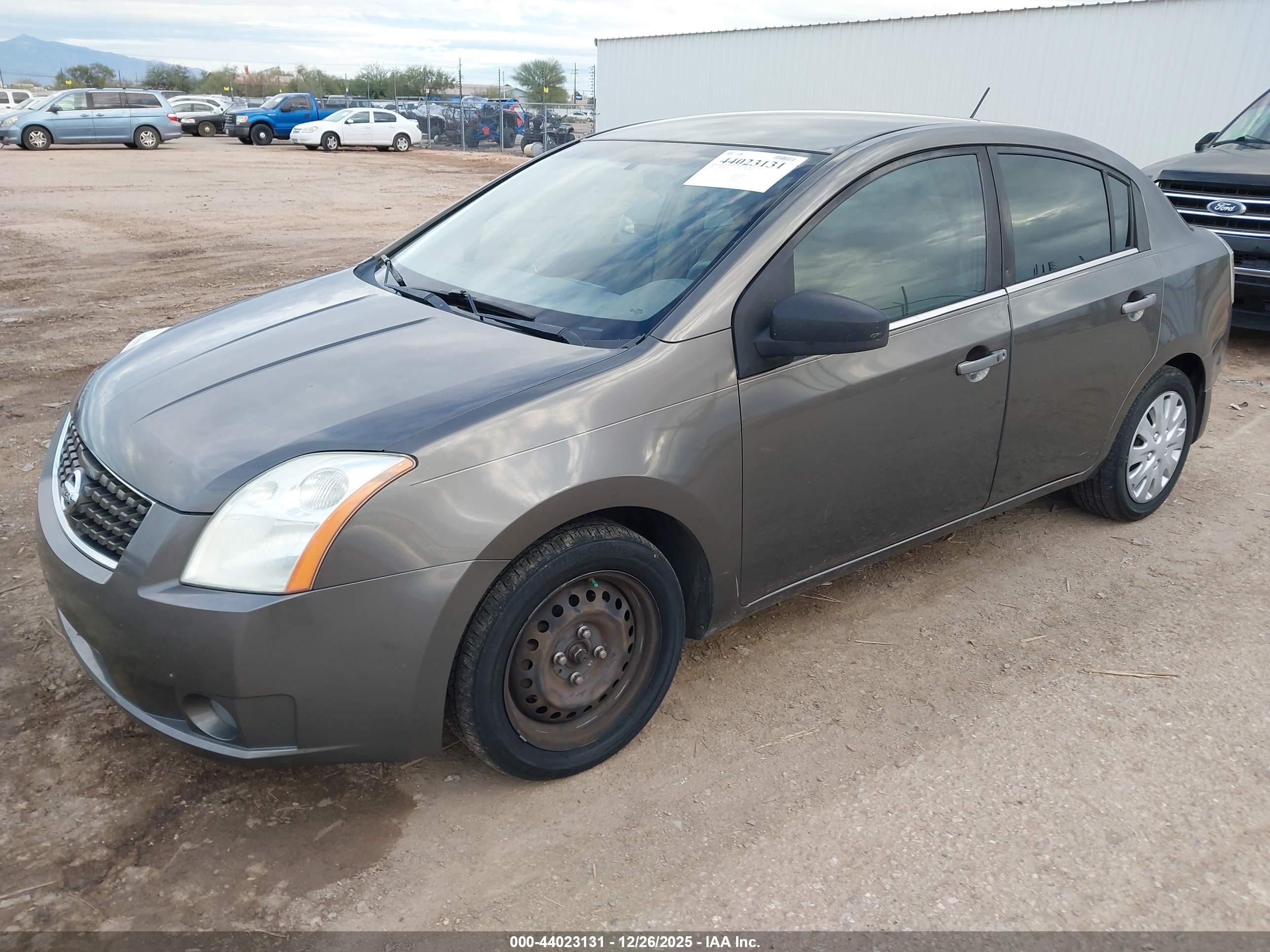 NISSAN SENTRA image 2