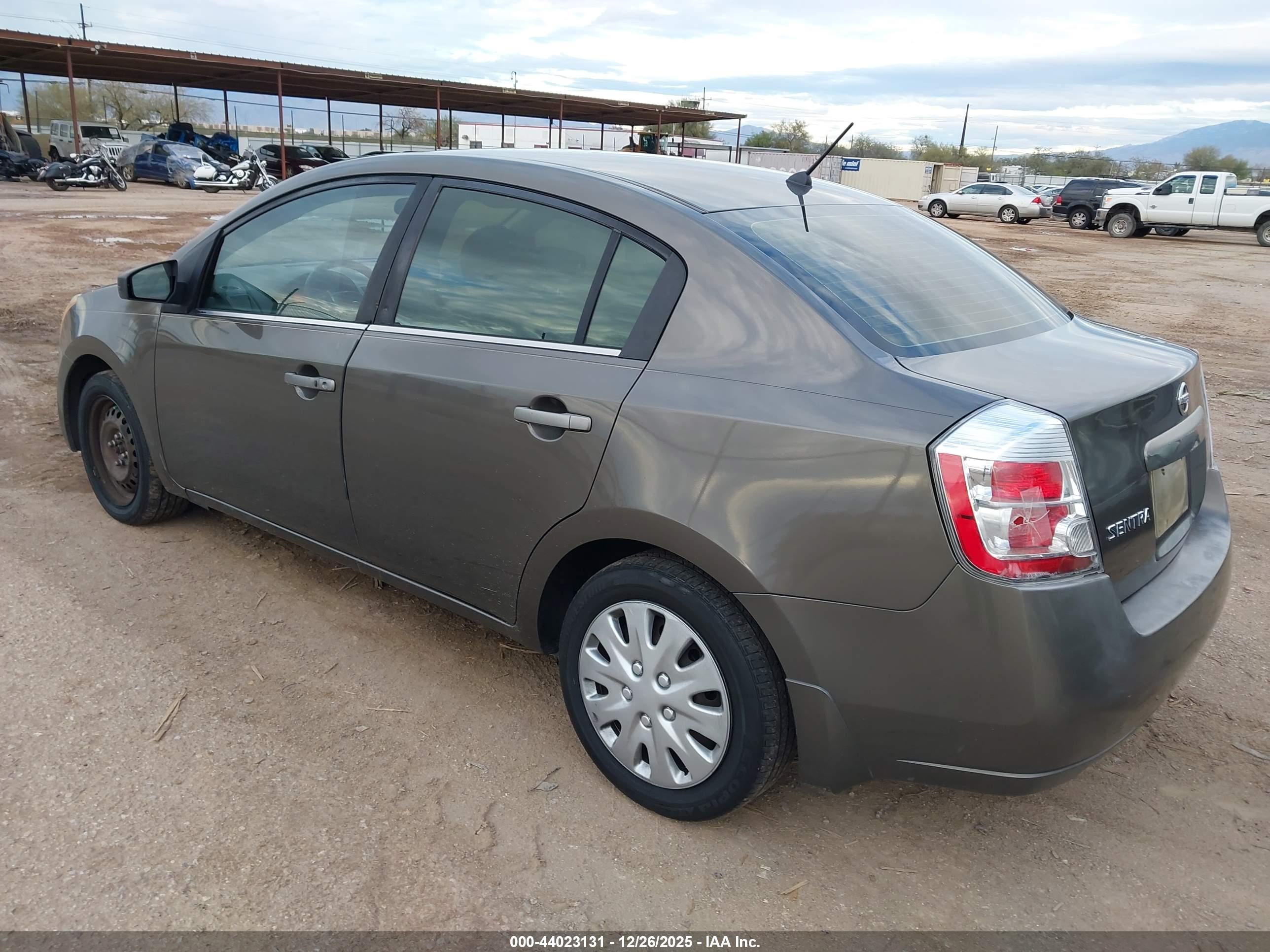 NISSAN SENTRA image 3