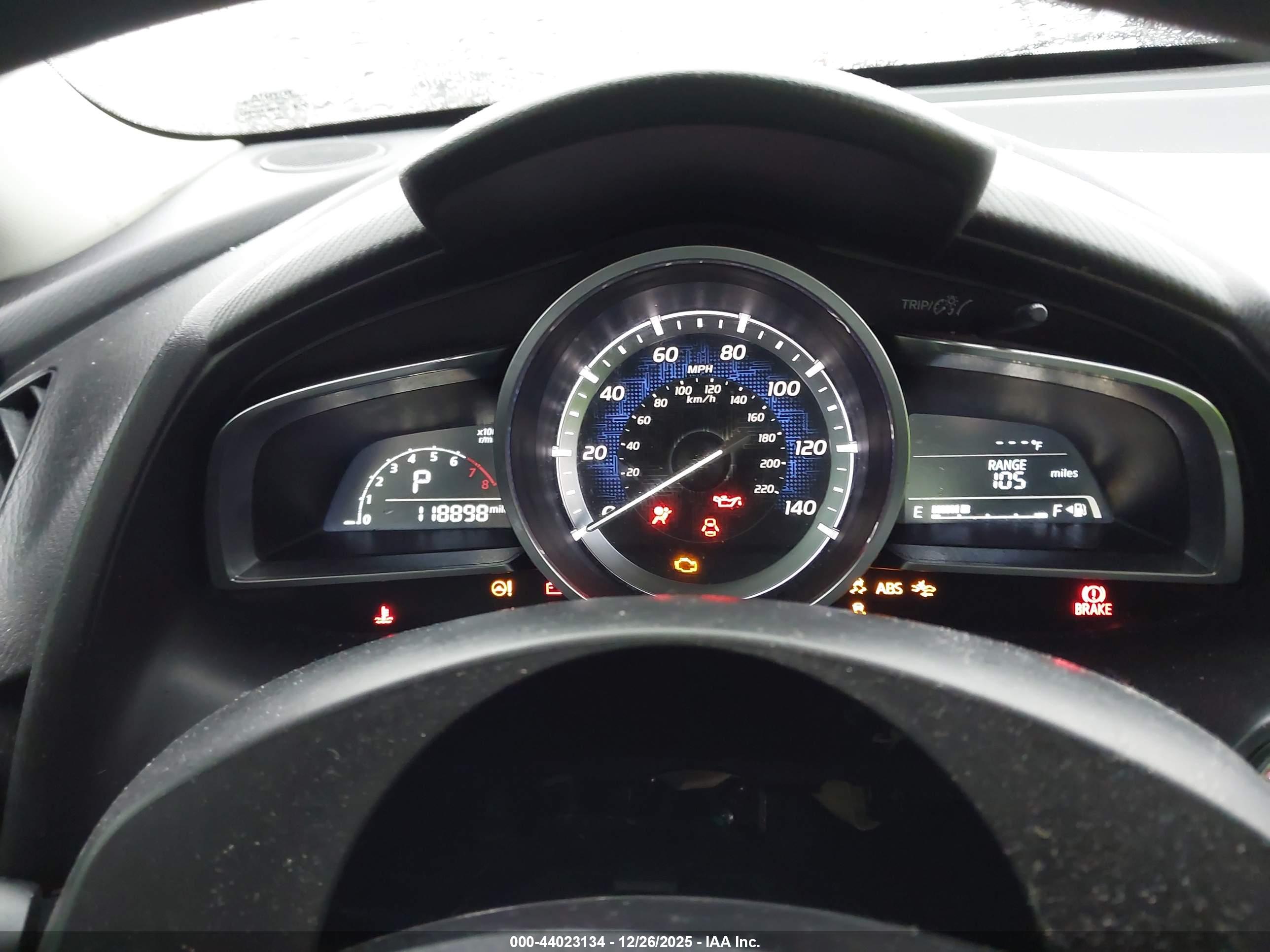 TOYOTA YARIS image 7