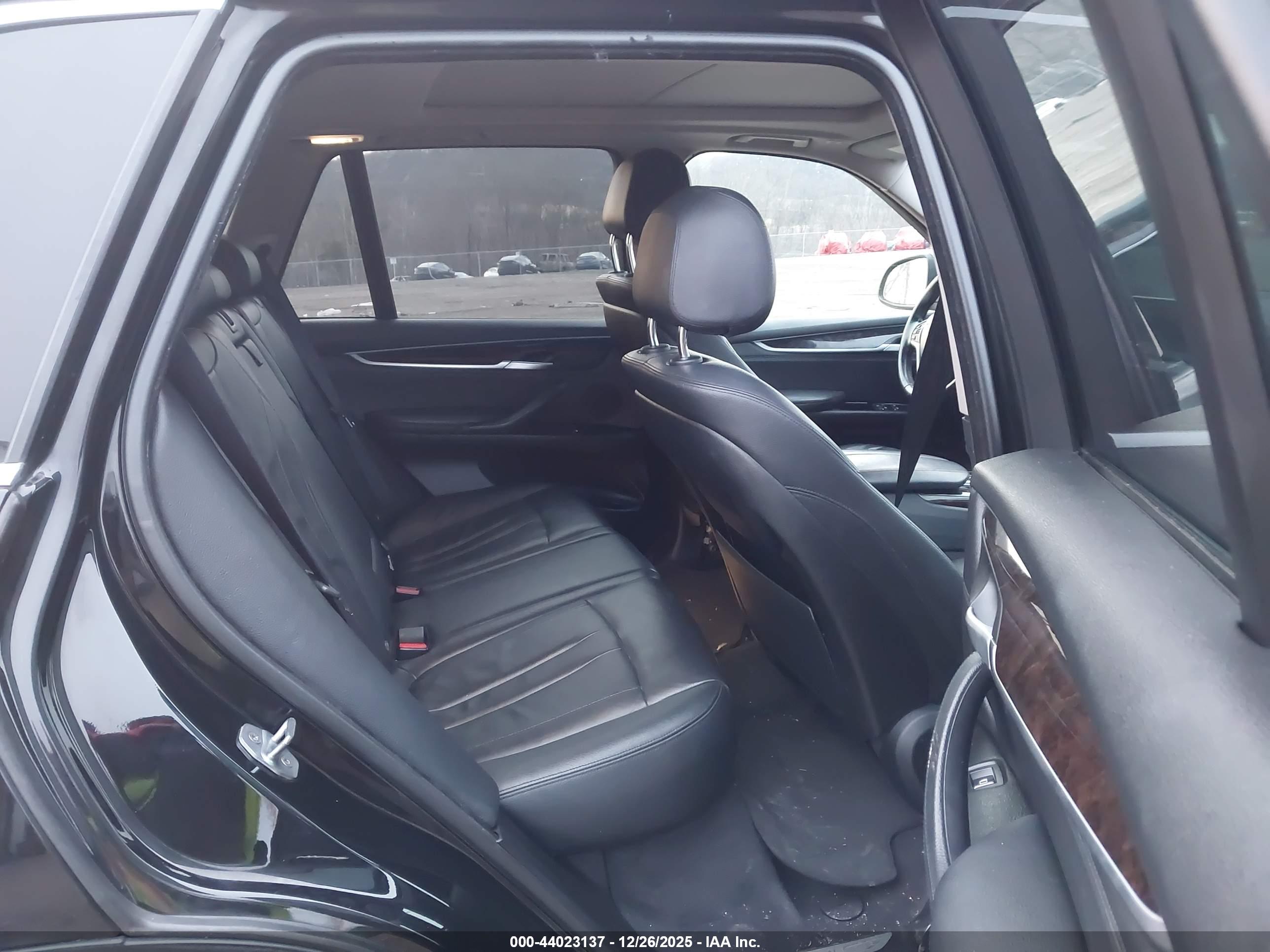 BMW X5 image 8