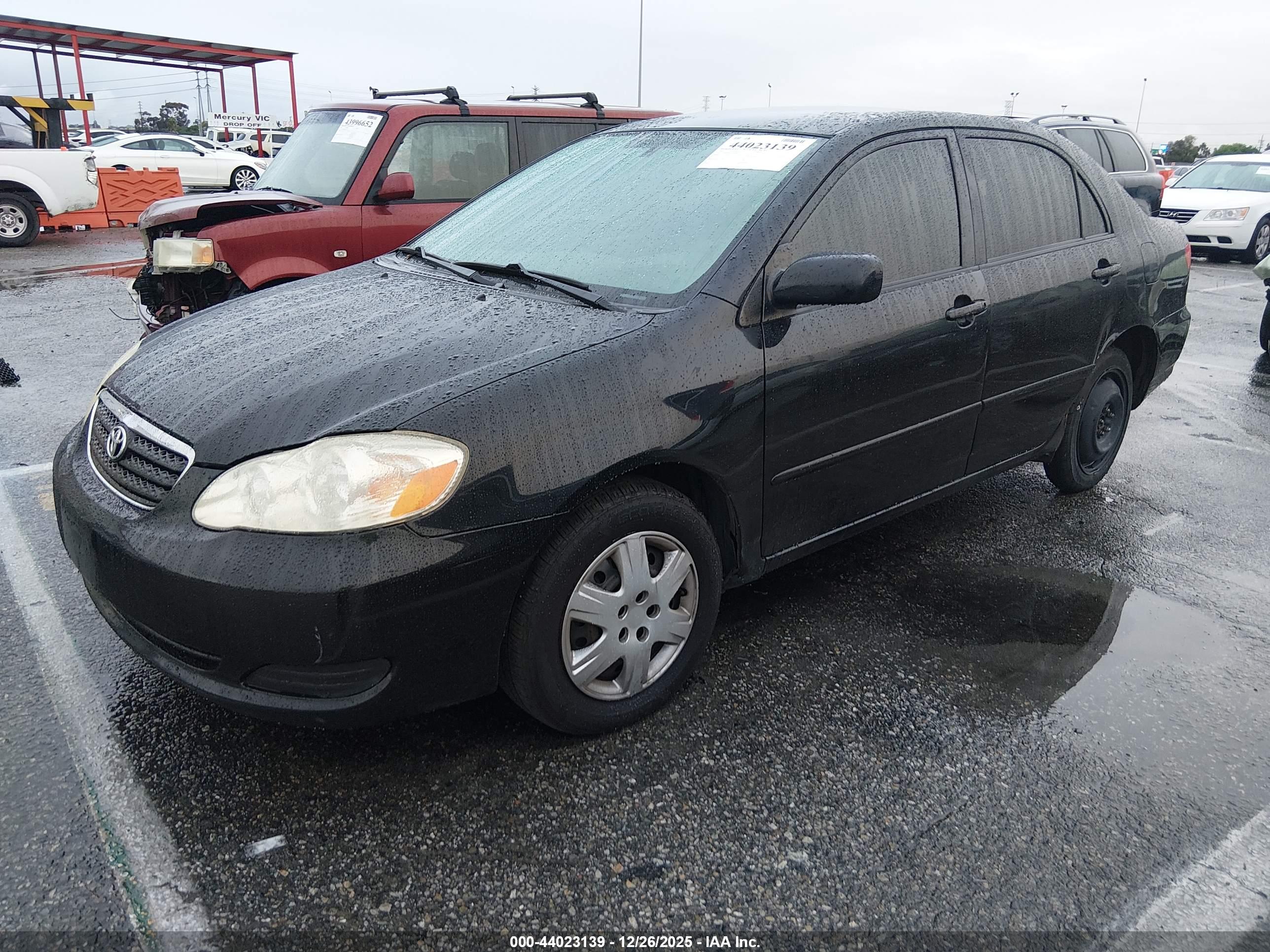 TOYOTA COROLLA image 2