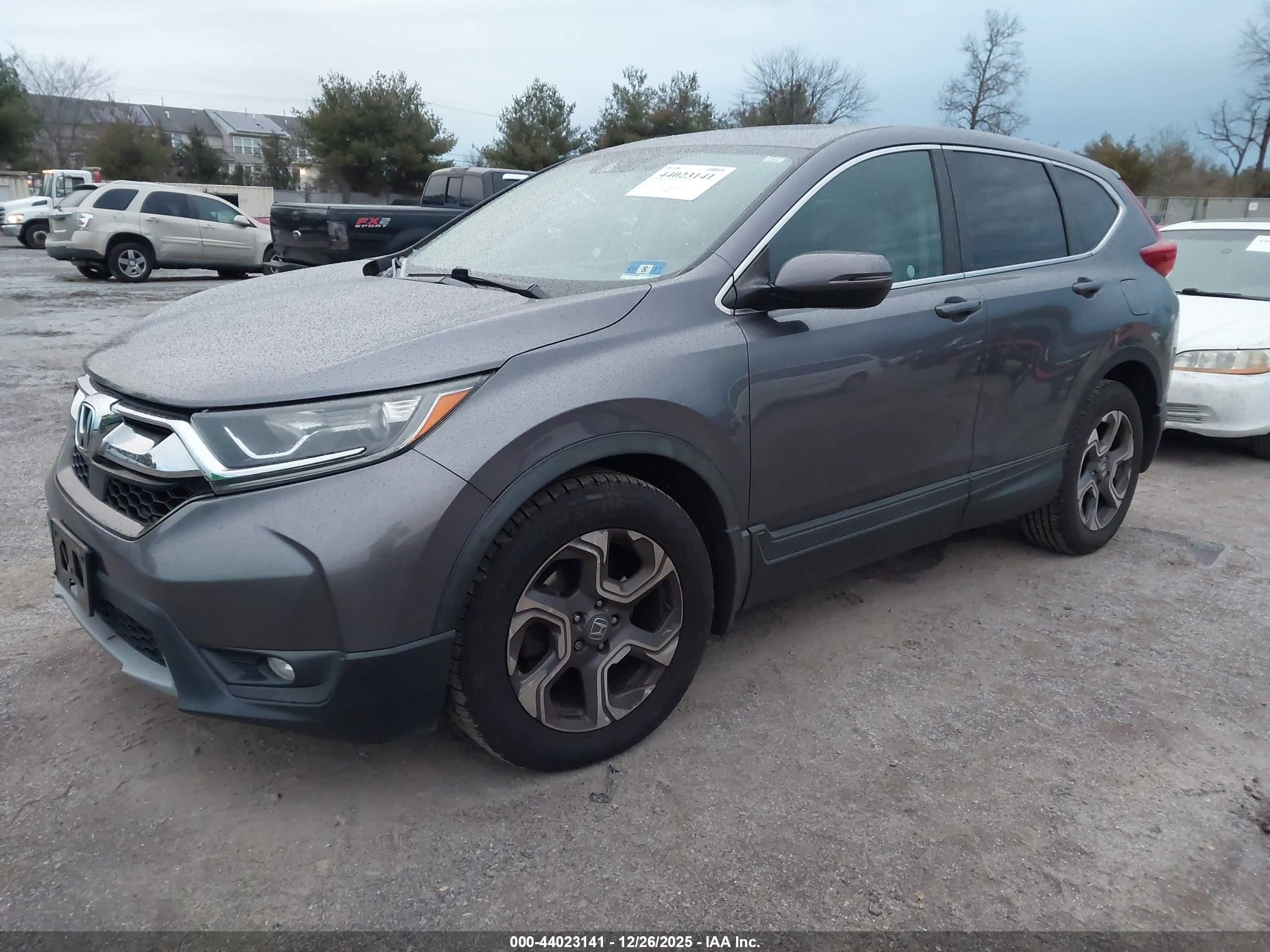 HONDA CR-V image 2