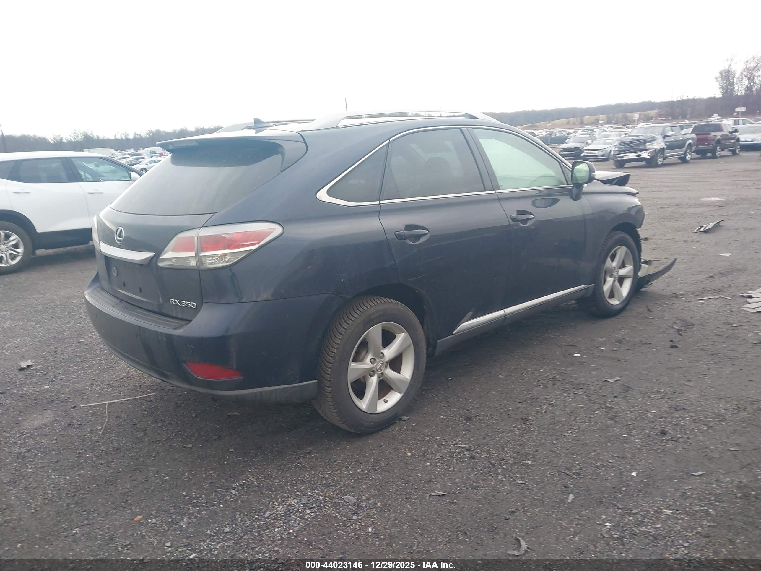 LEXUS RX image 4