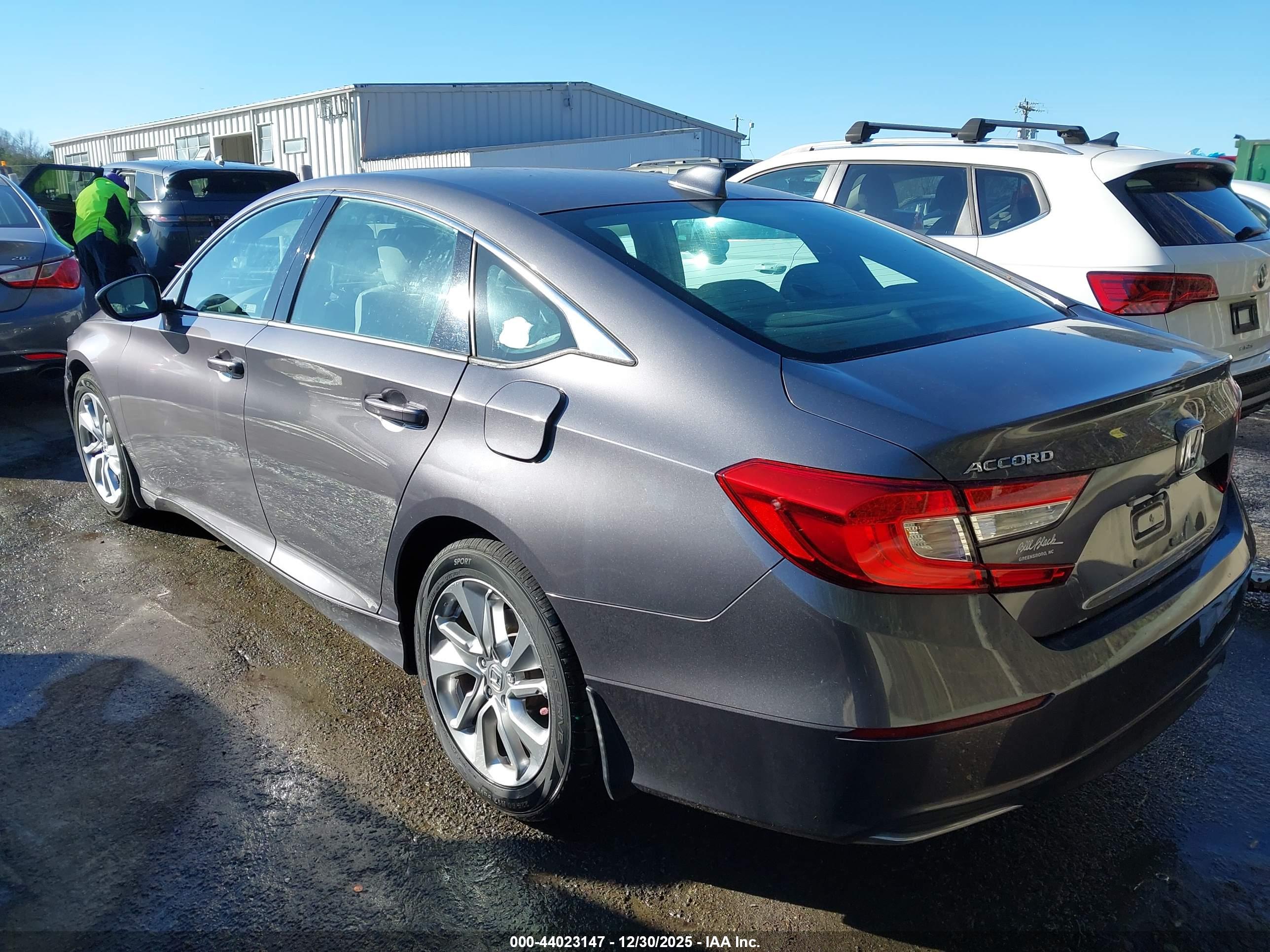 HONDA ACCORD image 3