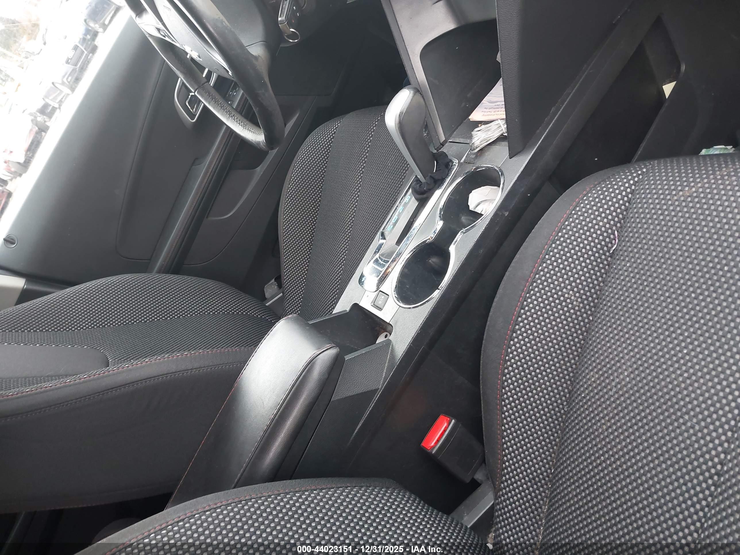 CHEVROLET EQUINOX image 5